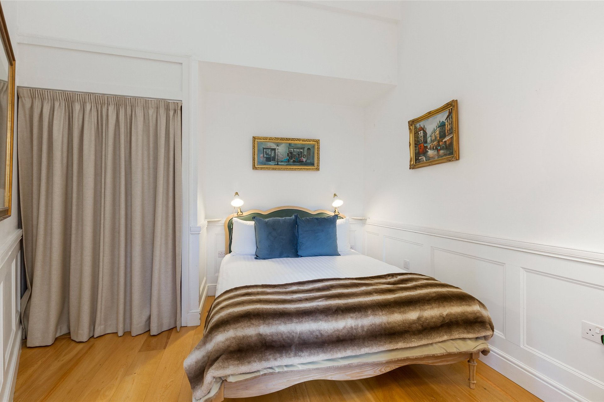 Flat 30, Royal Mile Mansions, 50 North Bridge, Edinburgh, Midlothian, EH1 1QN - Picture #10