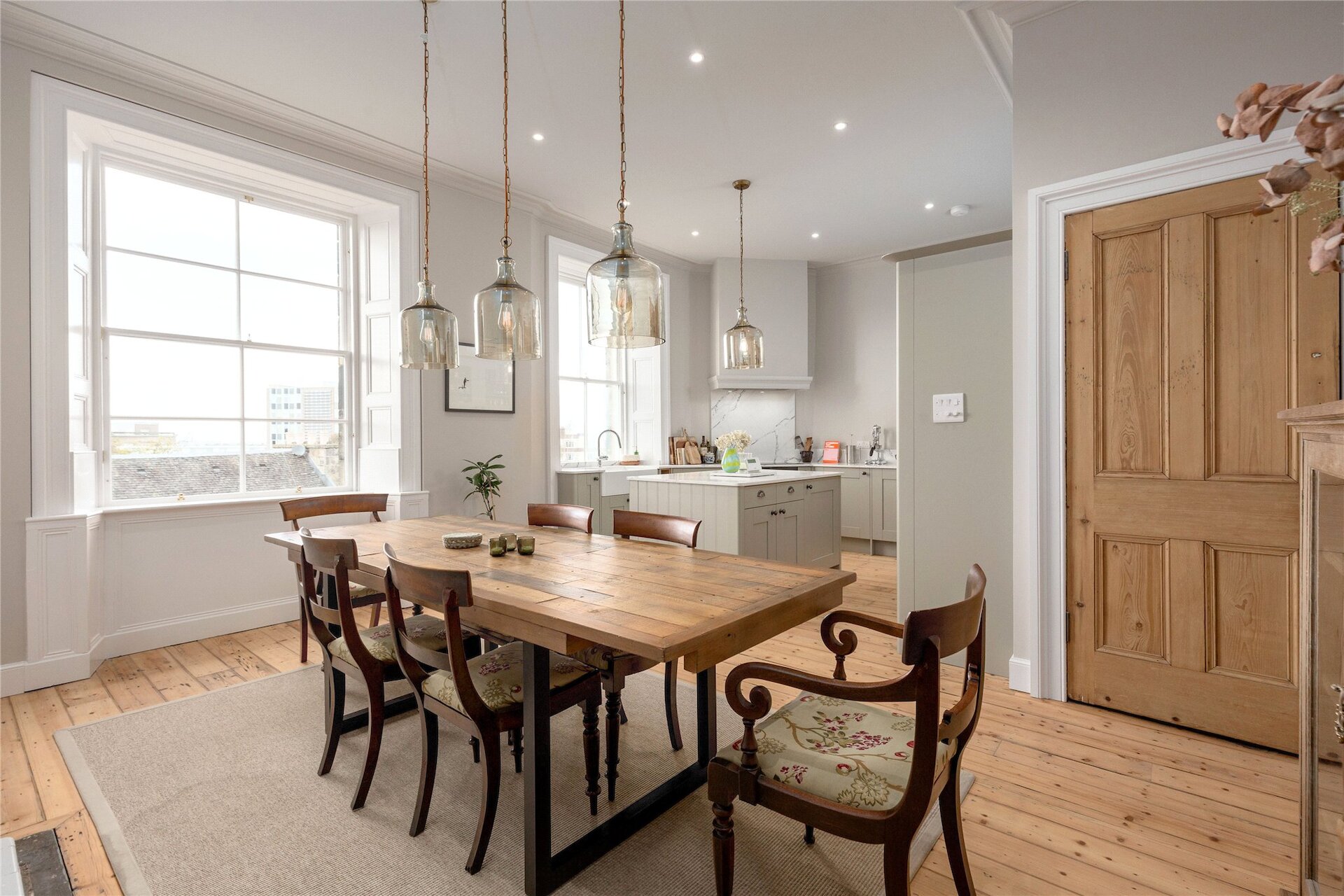 42/6 Morningside Road, Morningside, Edinburgh, EH10 4BZ - Picture #1