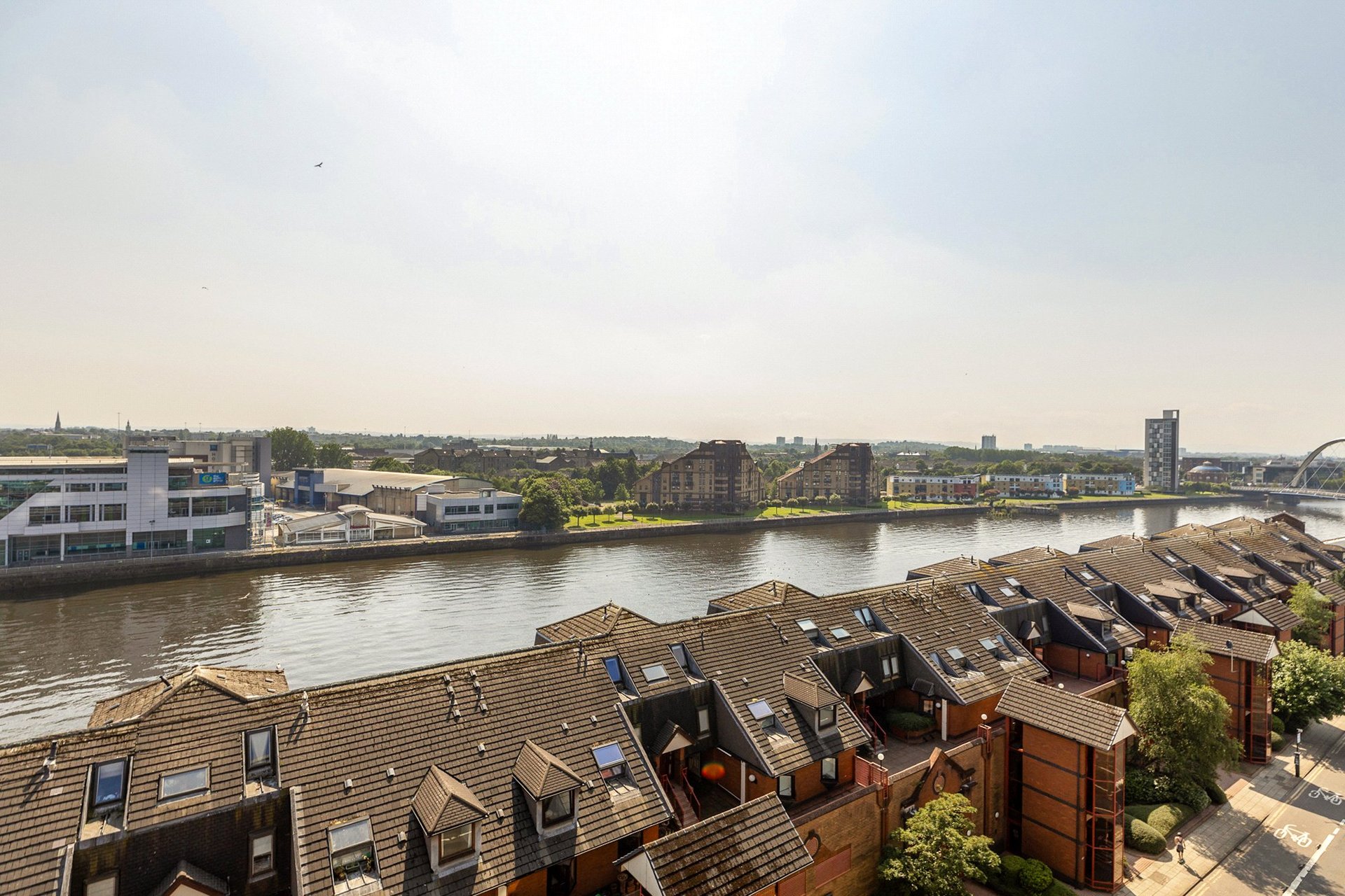 Flat 8/5 River Heights, 72 Lancefield Quay, Glasgow City, G3 8JJ - Picture #13