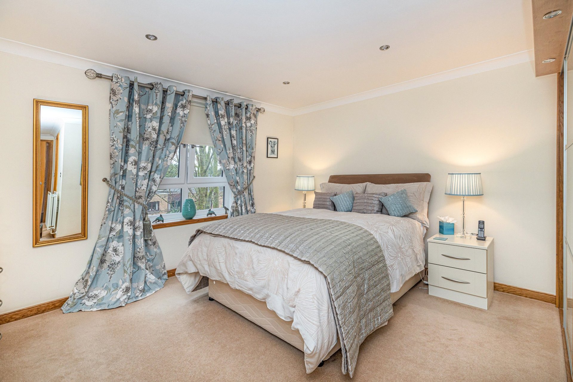 17 Thorn Heights, Bearsden, G61 4AZ - Picture #24