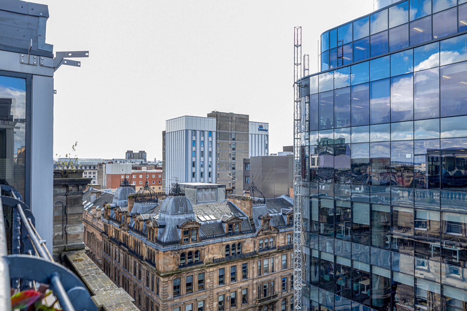Penthouse 5/6 The GPO Building, 5 South Frederick Street, Merchant City, Glasgow City, G1 1JG - Picture #2