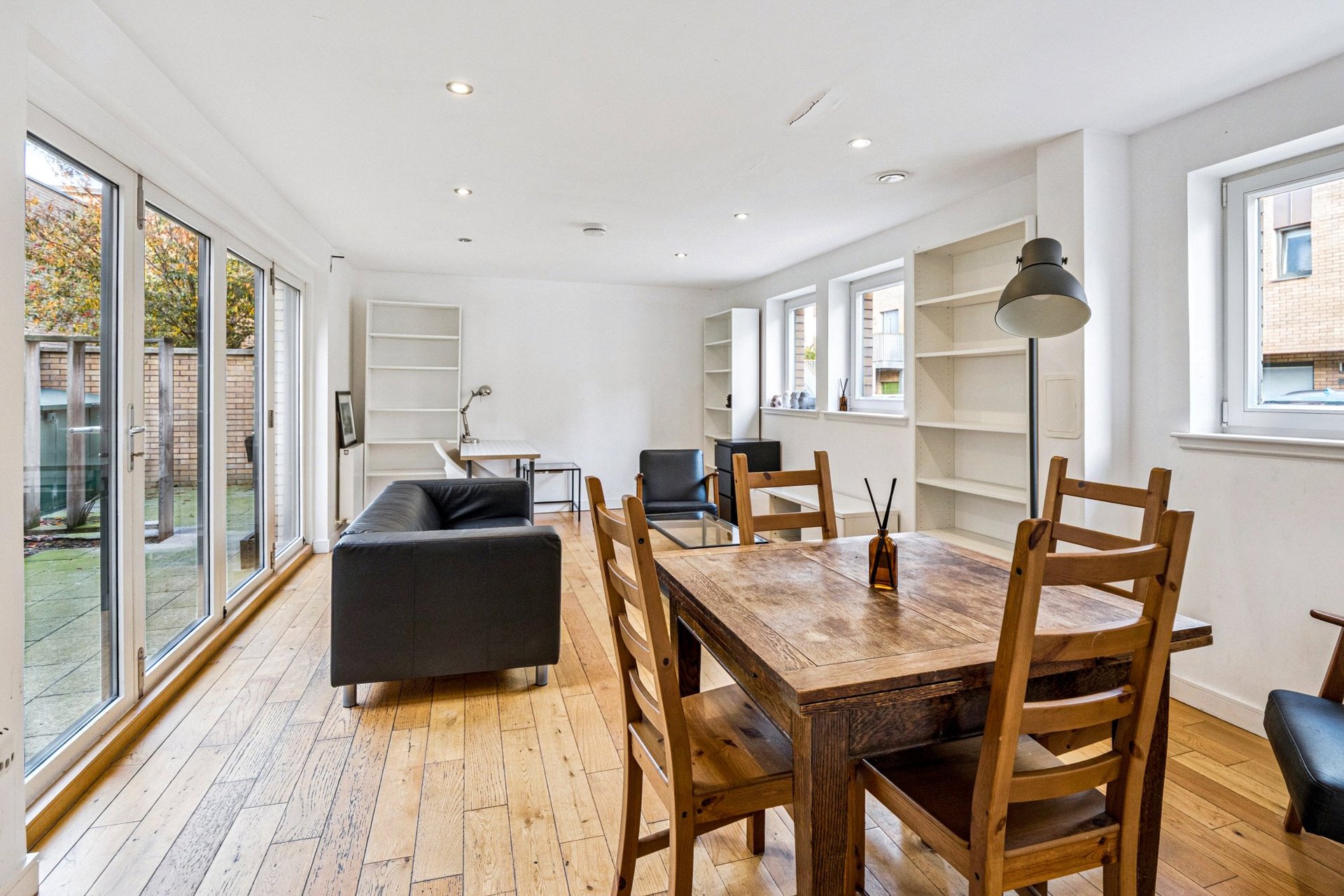 40 Lawrie Reilly Place, Edinburgh, Midlothian, EH7 5EU - Picture #4