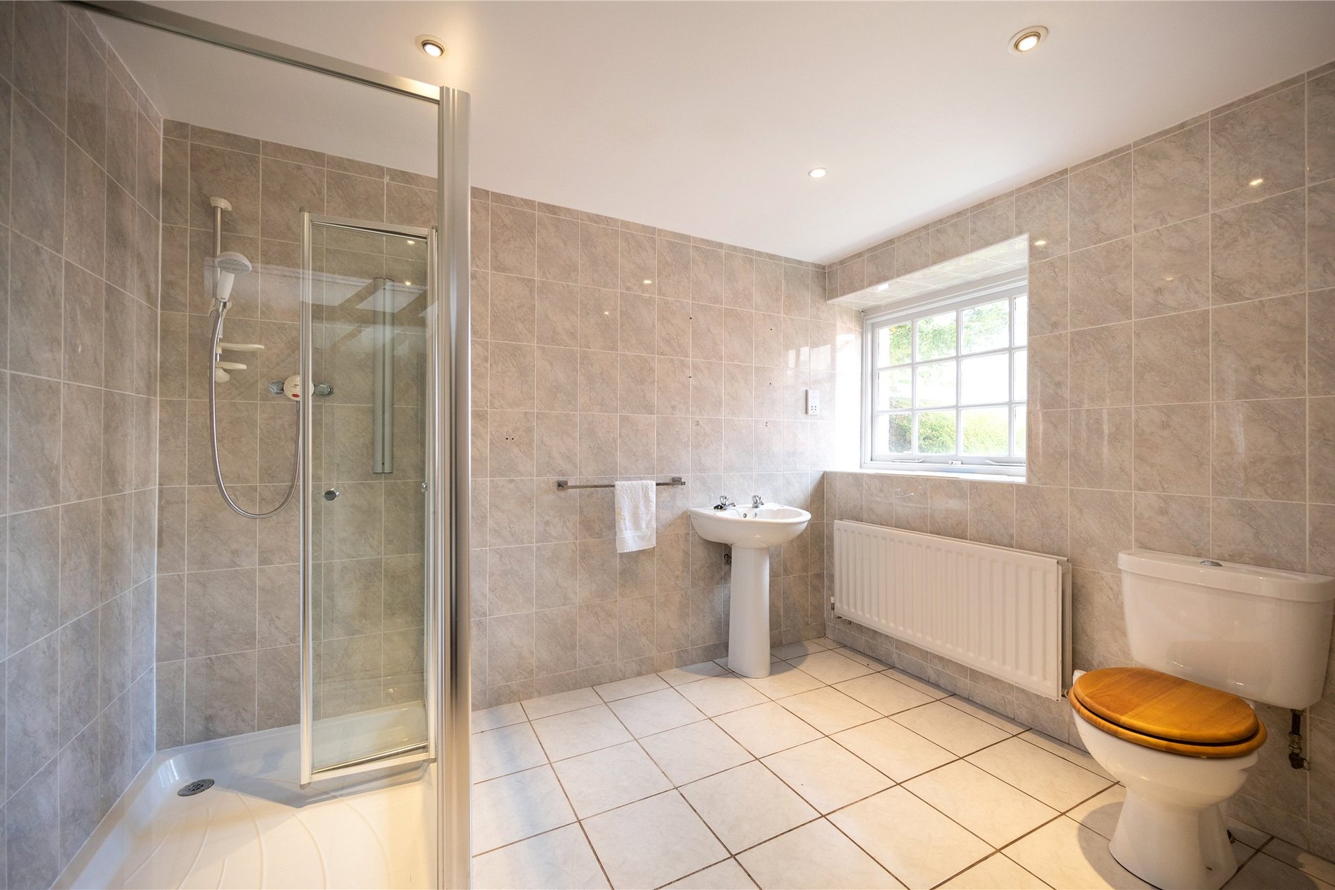 Beeswing, Lanton, Jedburgh, Scottish Borders, TD8 6SU - Picture #23