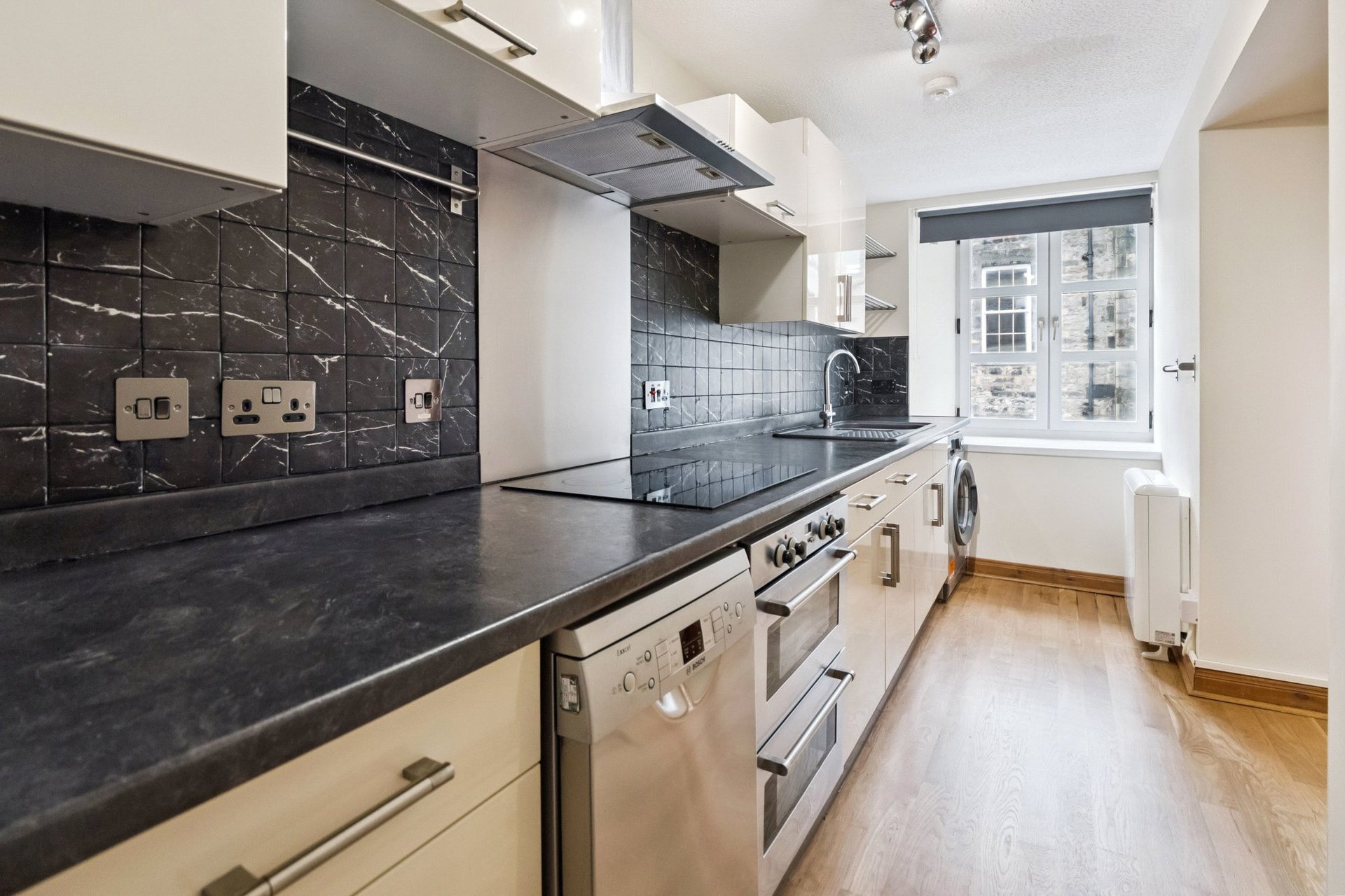 56/9 Timber Bush, Leith, Edinburgh, EH6 6QH - Picture #11