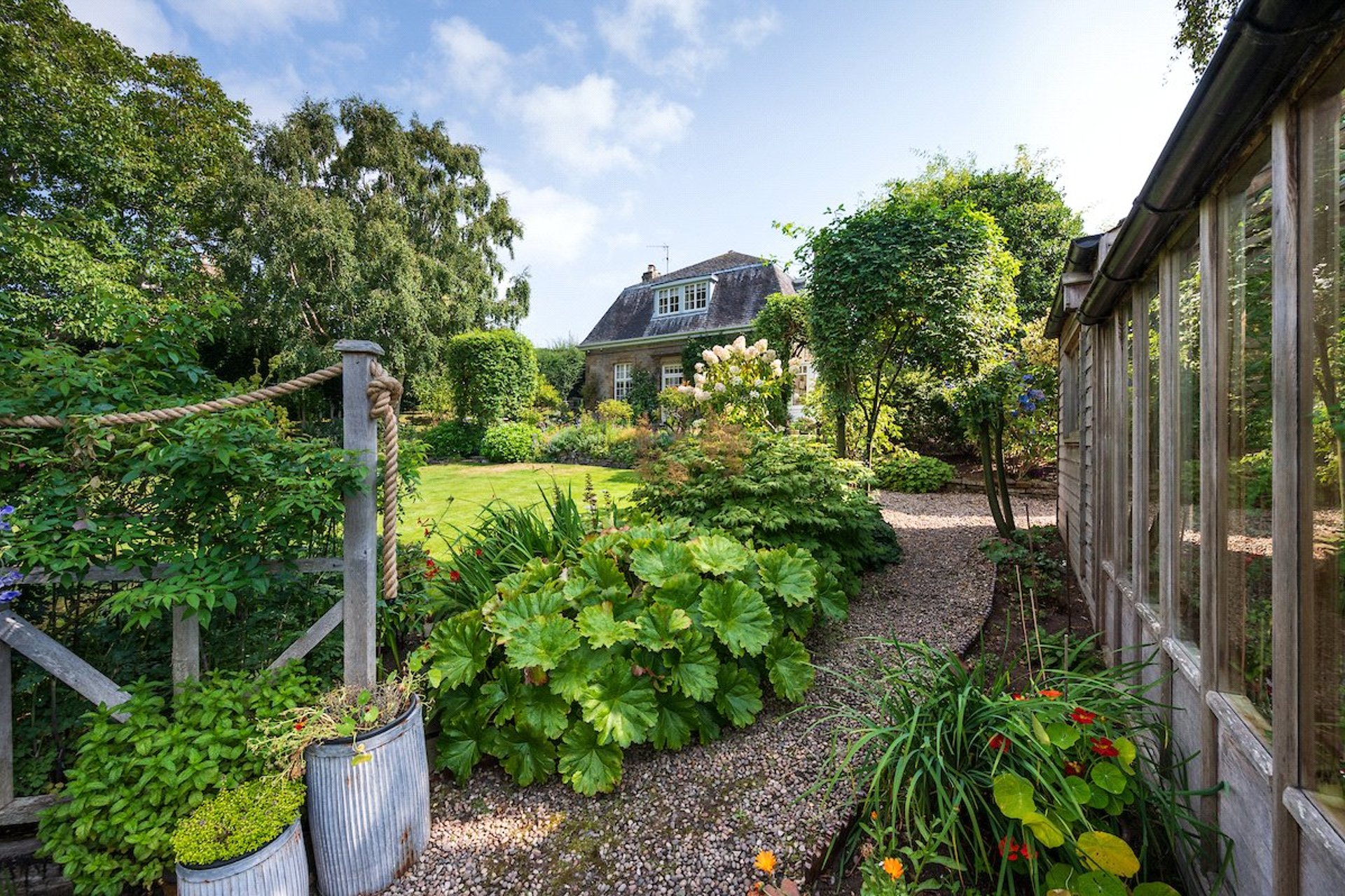 Beaconsfield, 37 Broomieknowe, Lasswade, Midlothian, EH18 1LN - Picture #42