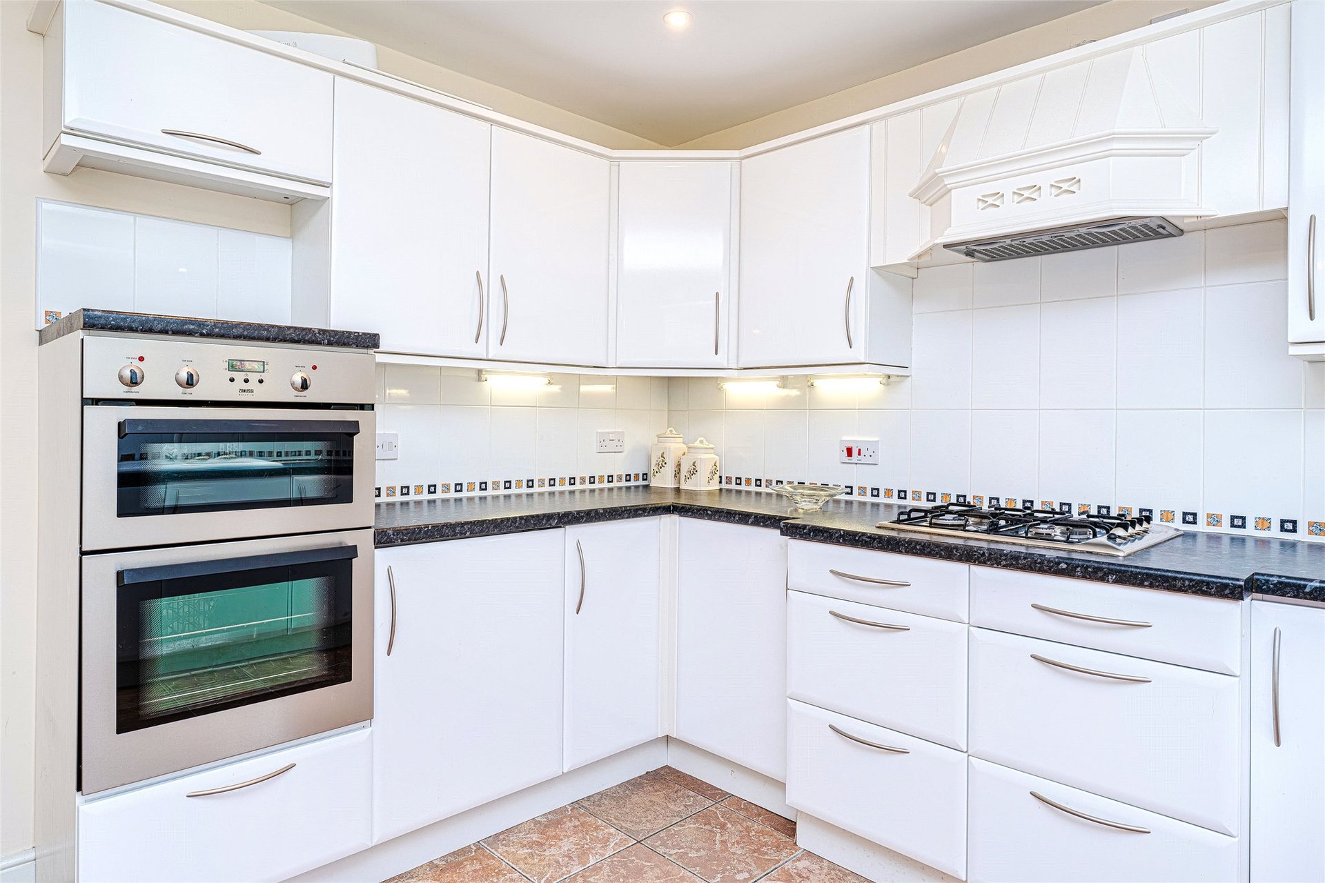 4 Cant Crescent, St. Andrews, Fife, KY16 8NF - Picture #8