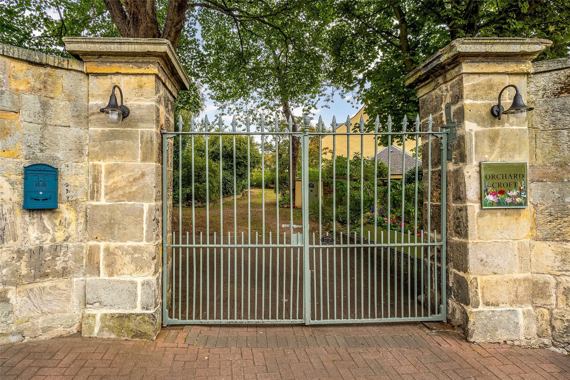 Orchard Croft, West Port, Dysart, Kirkcaldy, Fife, KY1 2TD - Picture #4