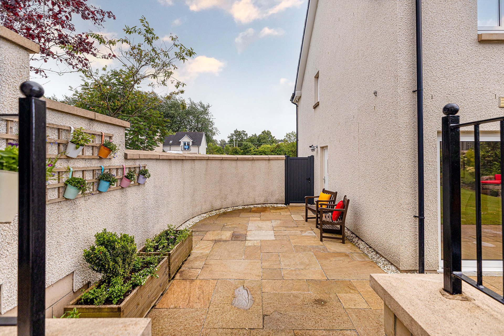 1 Hillfield Drive, Newton Mearns, Glasgow, G77 6GD - Picture #48