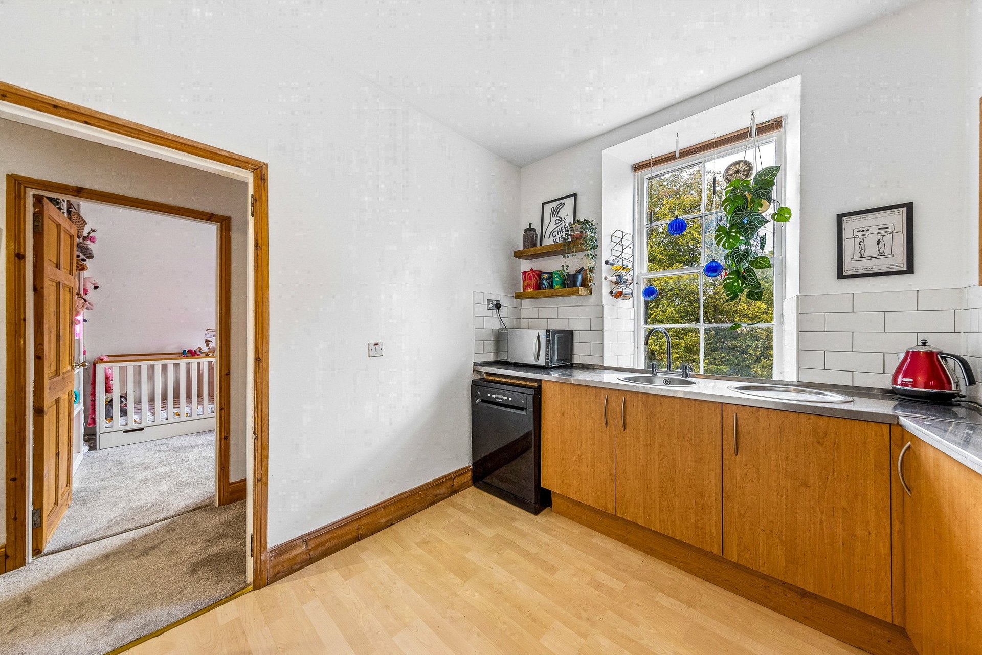 Flat 3, 10 Crown Circus, Dowanhill, Glasgow, G12 9HB - Picture #17
