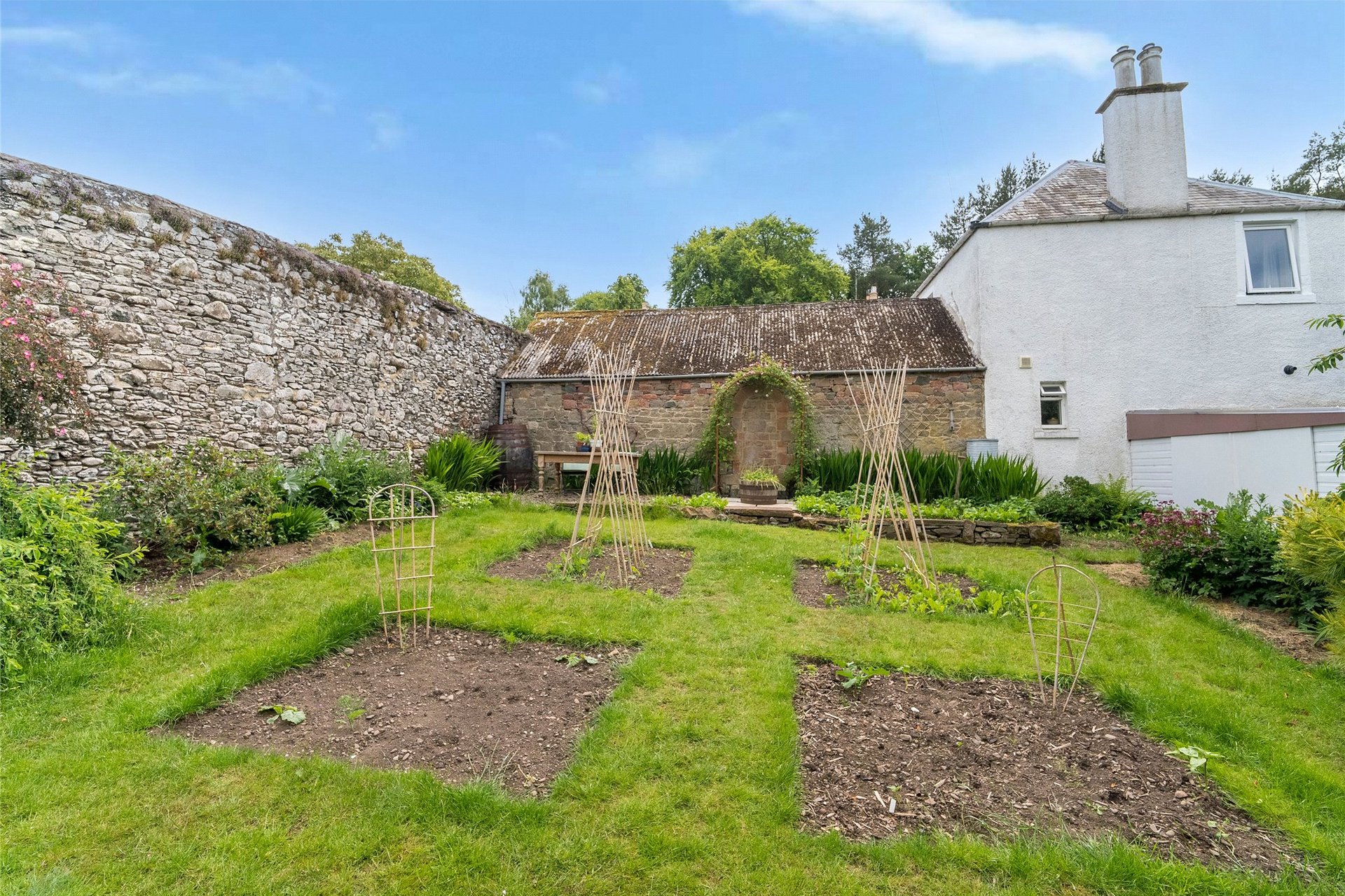 Claymire Cottage, Claymire's Lane, Newstead, Melrose, Scottish Borders, TD6 9RW - Picture #21