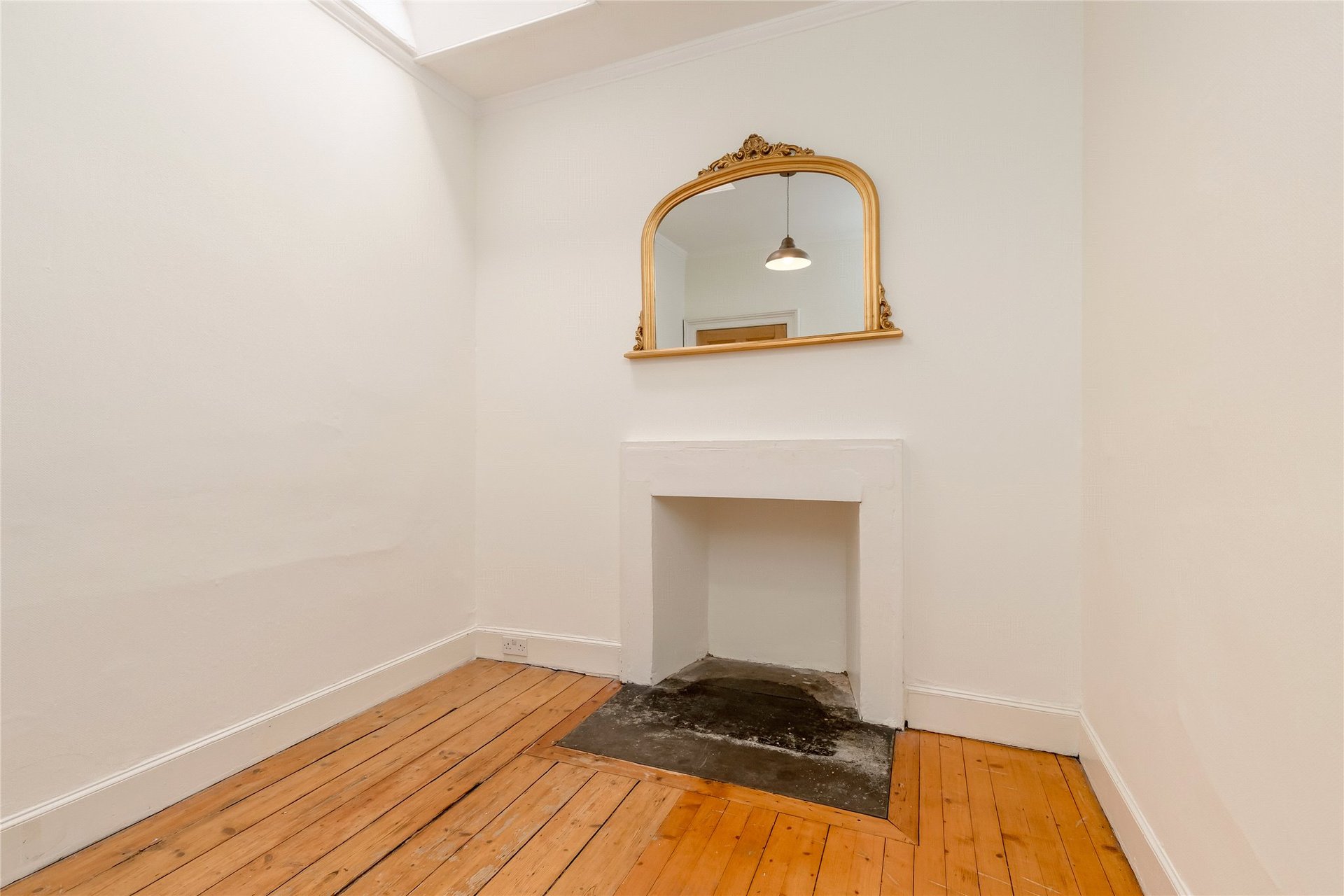 2/9 Elm Row, Edinburgh, EH7 4AA - Picture #13