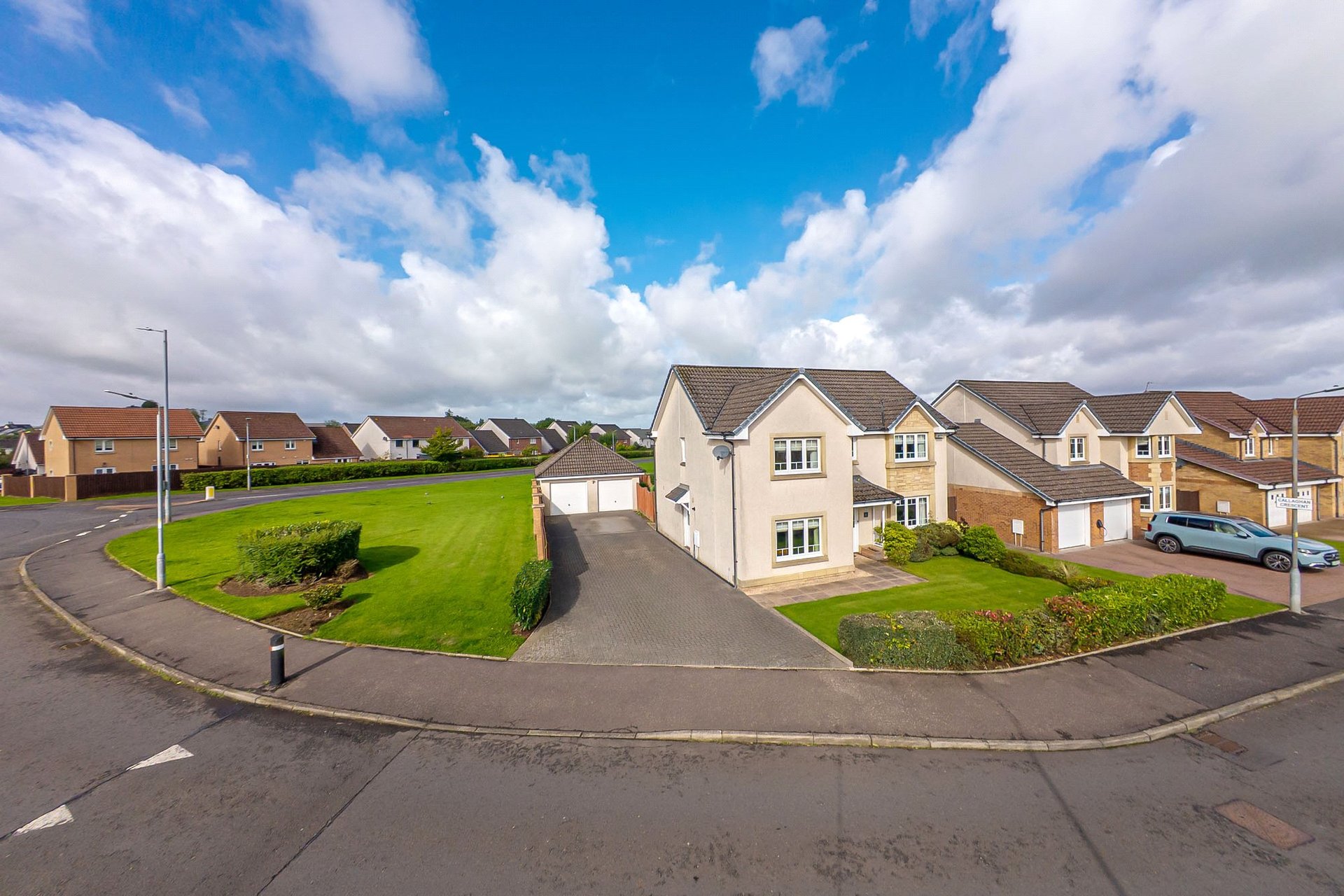 1 Callaghan Crescent, East Kilbride, Glasgow, South Lanarkshire, G74 5PS - Picture #2