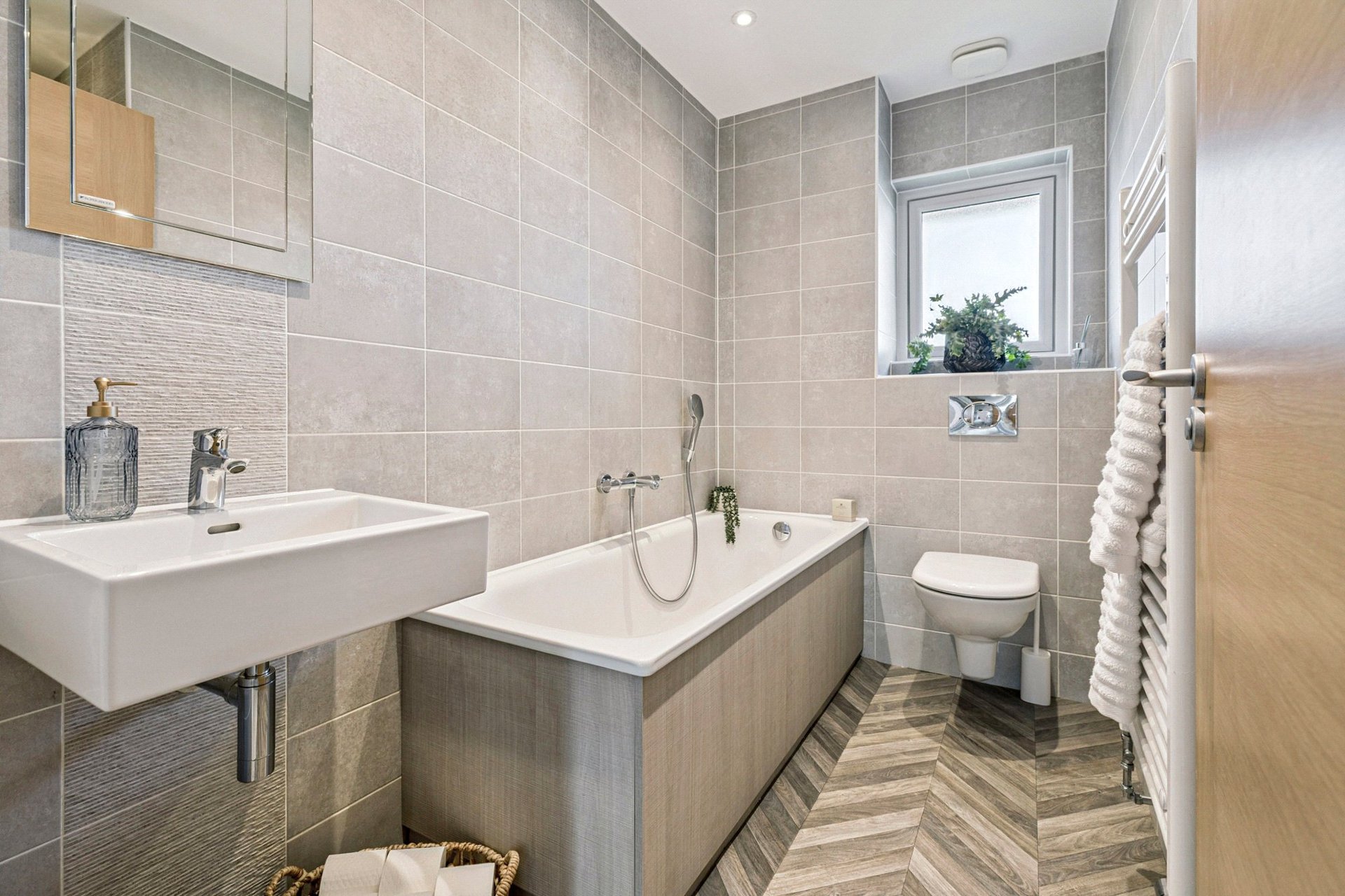 93 Aldton Park, Newton Mearns, Glasgow, G77 5US - Picture #31