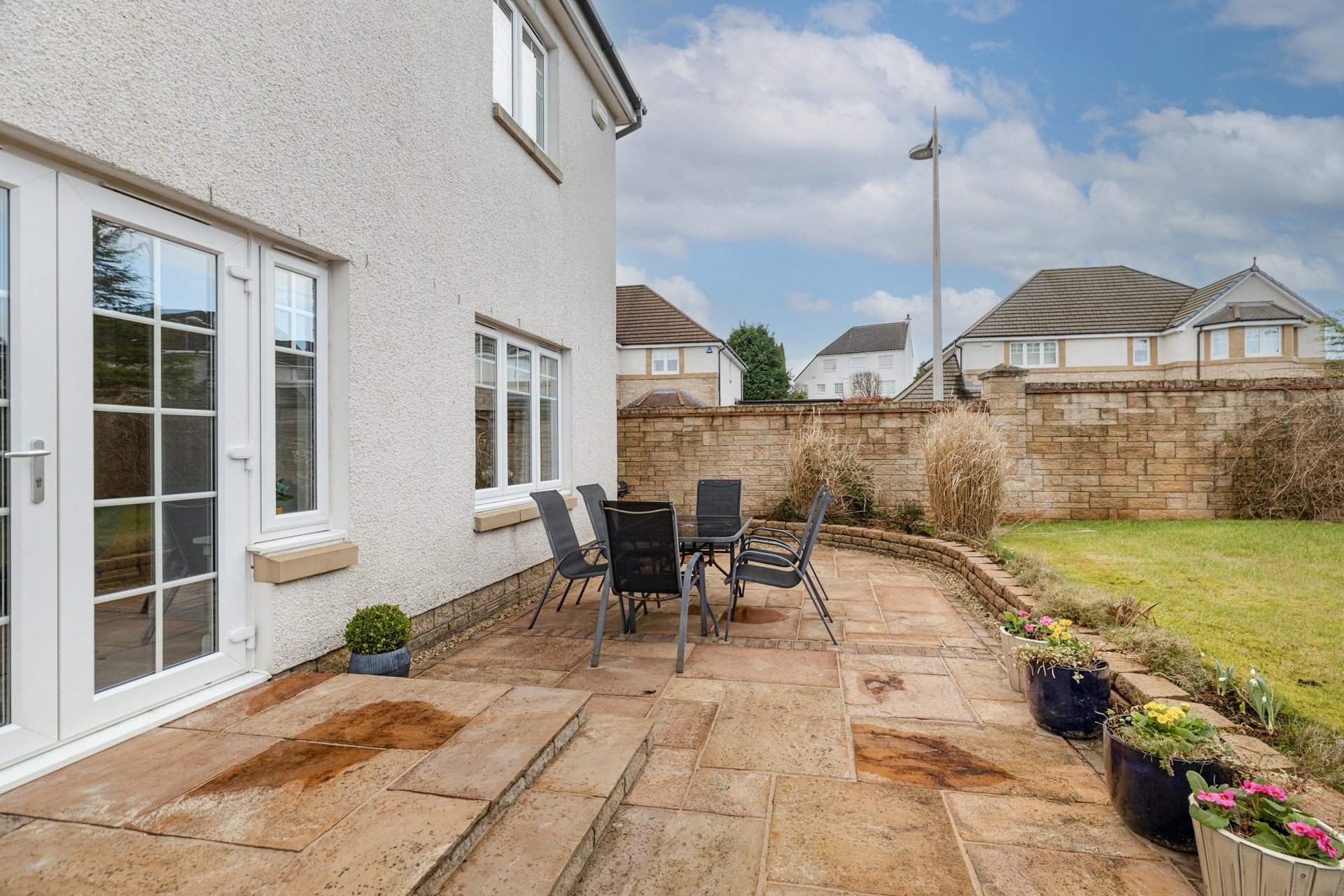 1 Robert Burns Drive, Bearsden, G61 3DD - Picture #41