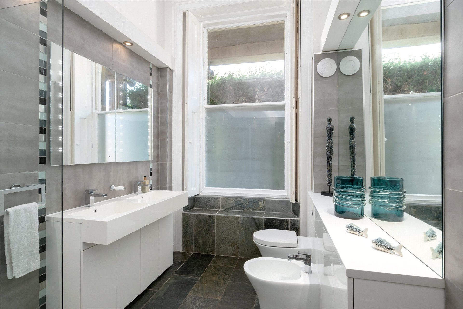 9 Inverleith Row, Edinburgh, EH3 5LS - Picture #15