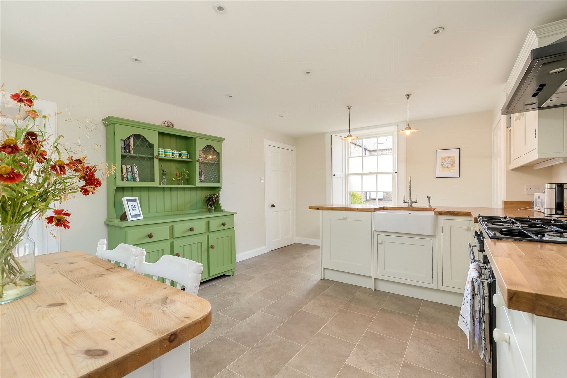 Mill Farmhouse, Mill Farm Road, Aberdour, Burntisland, KY3 0RG - Picture #6