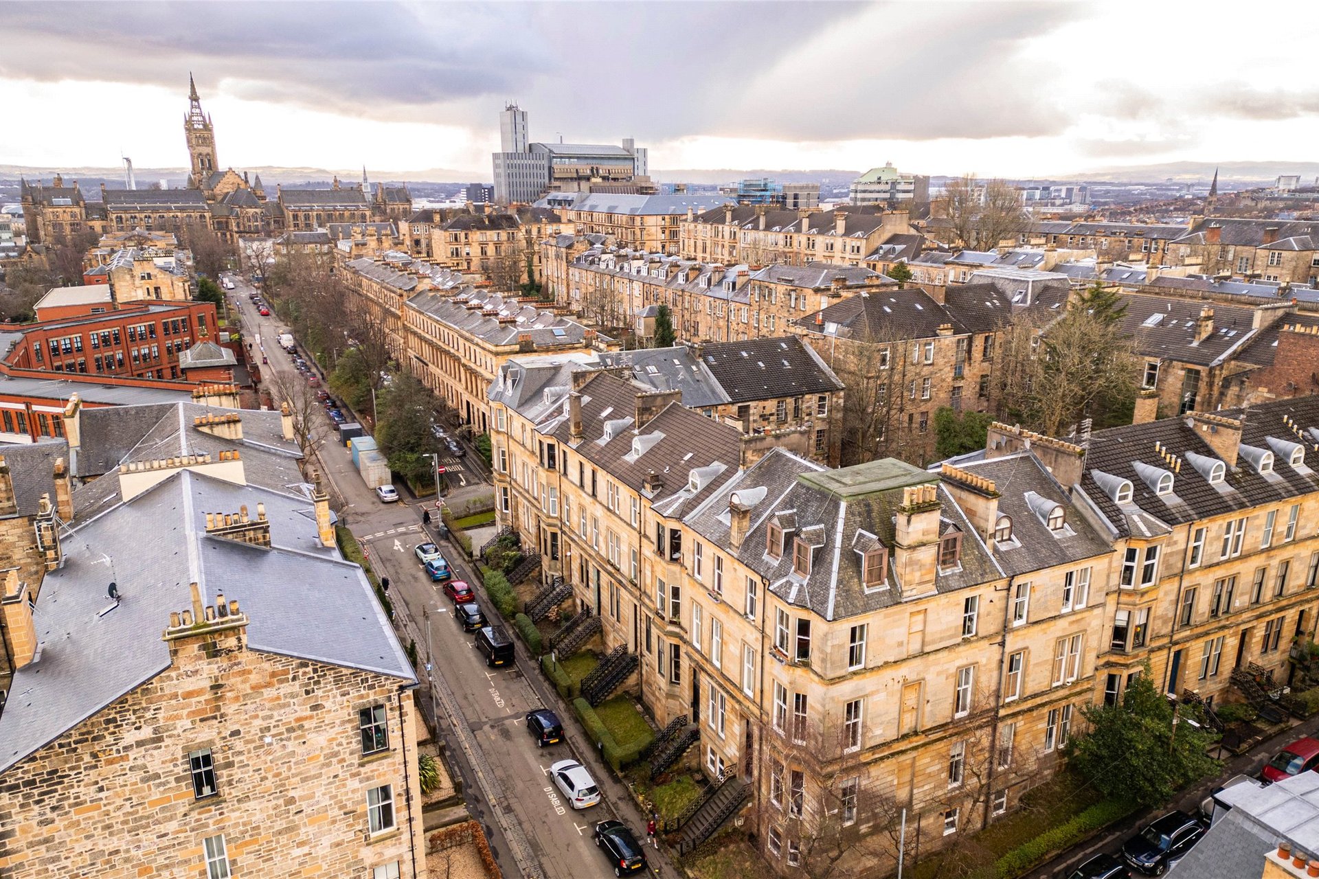 2/2, 12 Southpark Avenue, Hillhead, Glasgow, G12 8HZ - Picture #1
