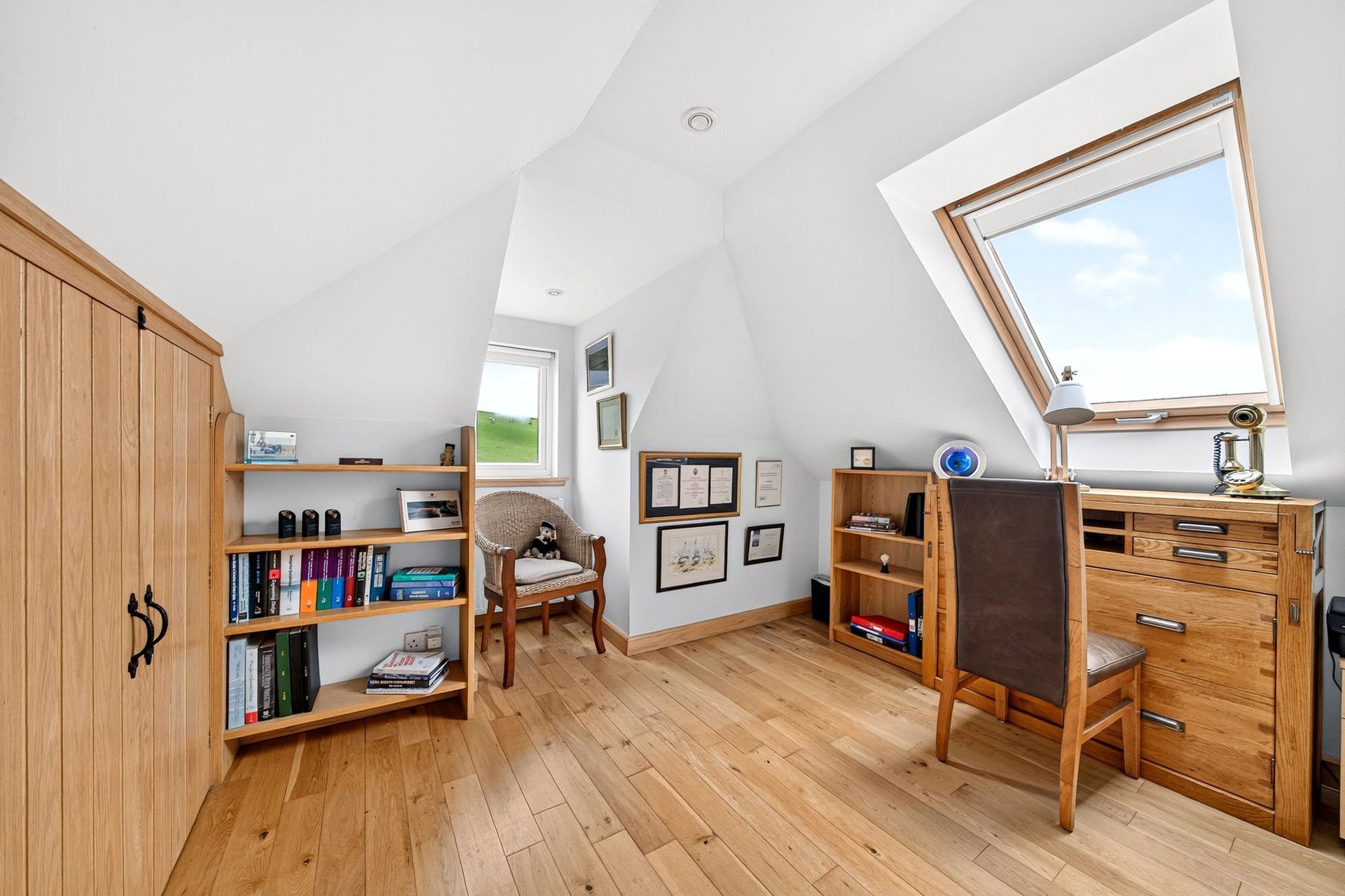 Kintra Cottage, Carman Road, Cardross, Dumbarton, Argyll and Bute, G82 5ER - Picture #59