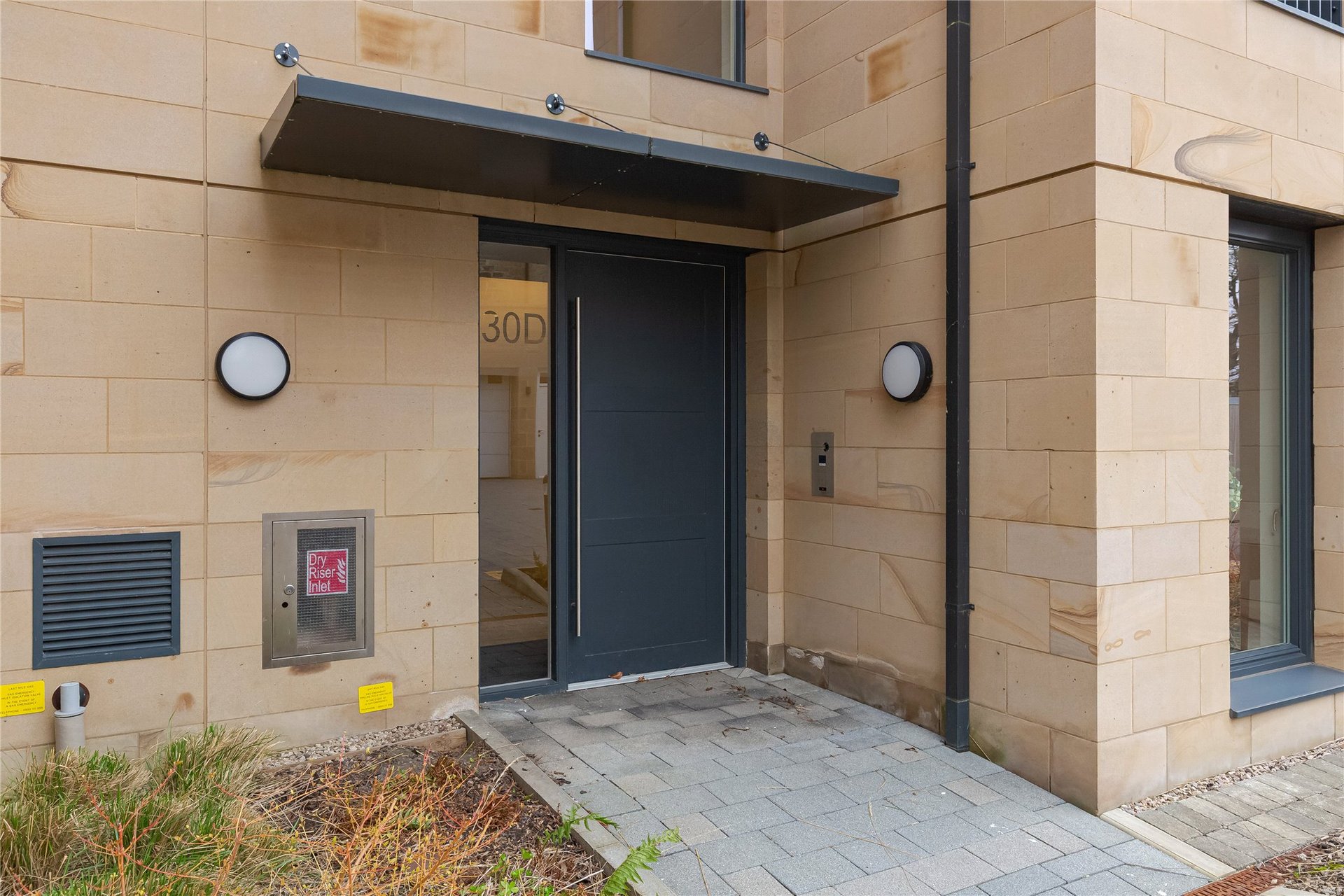 Flat 5, 30D, Corstorphine Road, Edinburgh, EH12 6DU - Picture #2