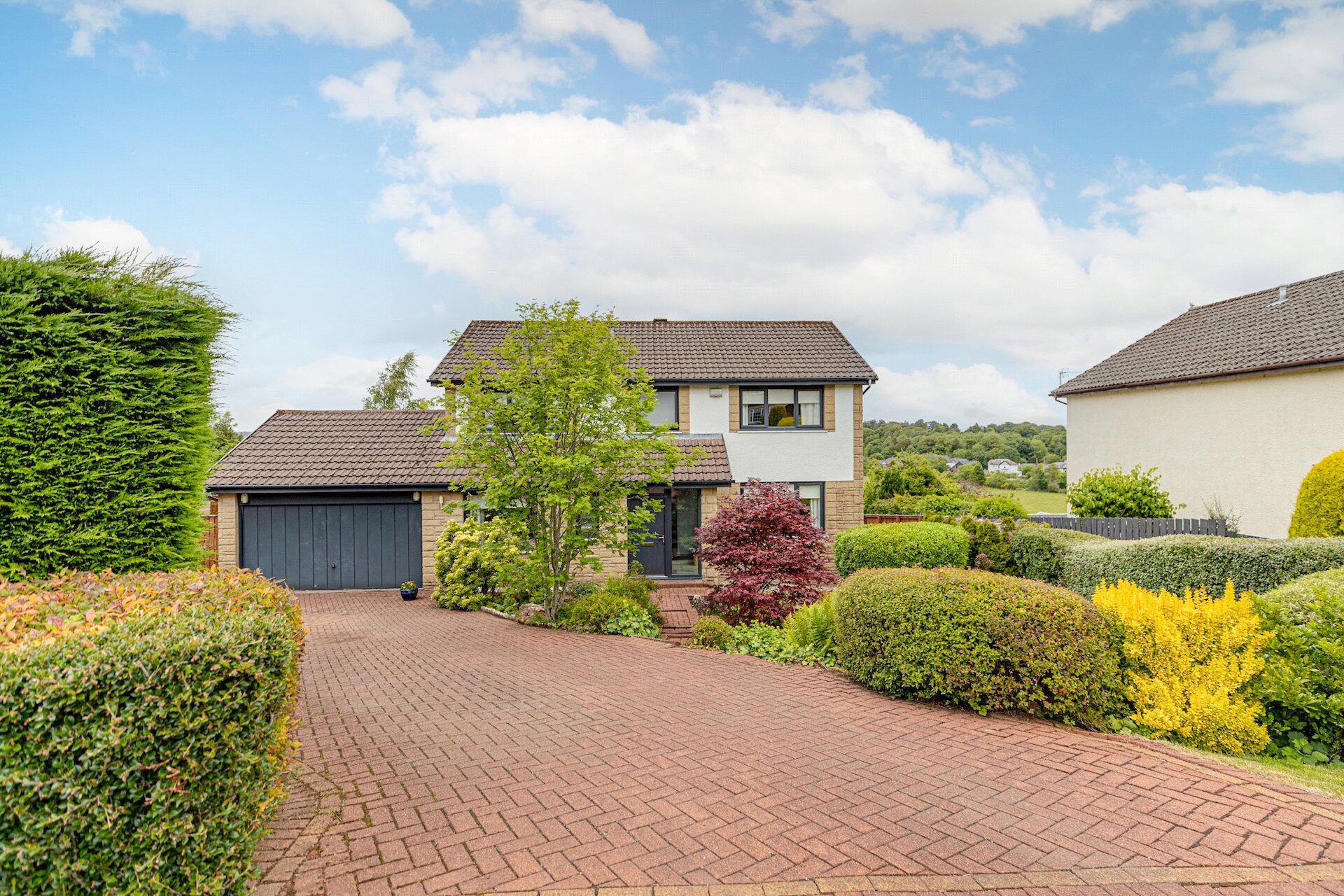28 Lomond Crescent, Bridge of Weir, Renfrewshire, PA11 3HJ - Picture #1