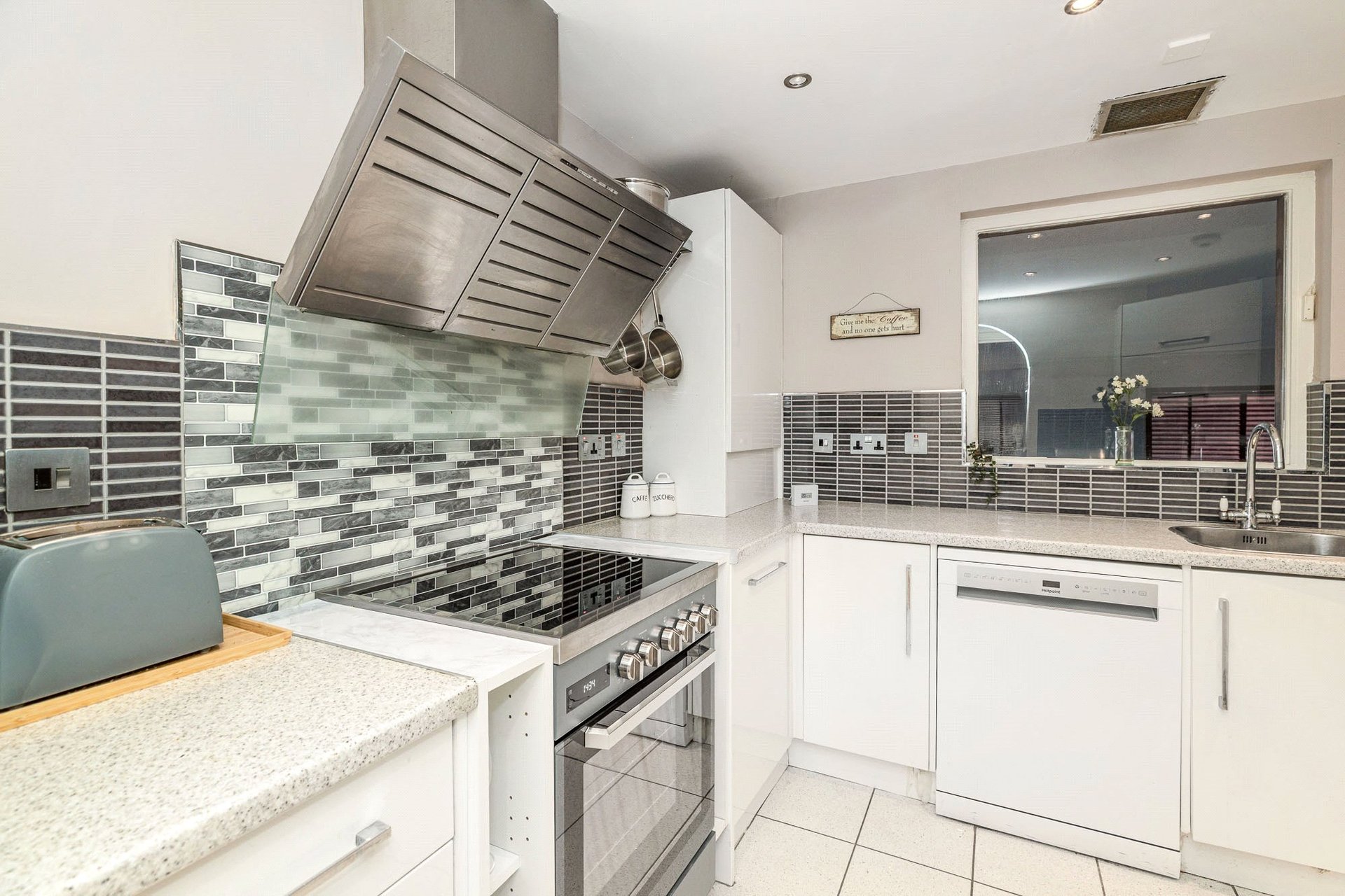 Flat 5, 85 Lancefield Quay, Finnieston, Glasgow City, G3 8HA - Picture #9
