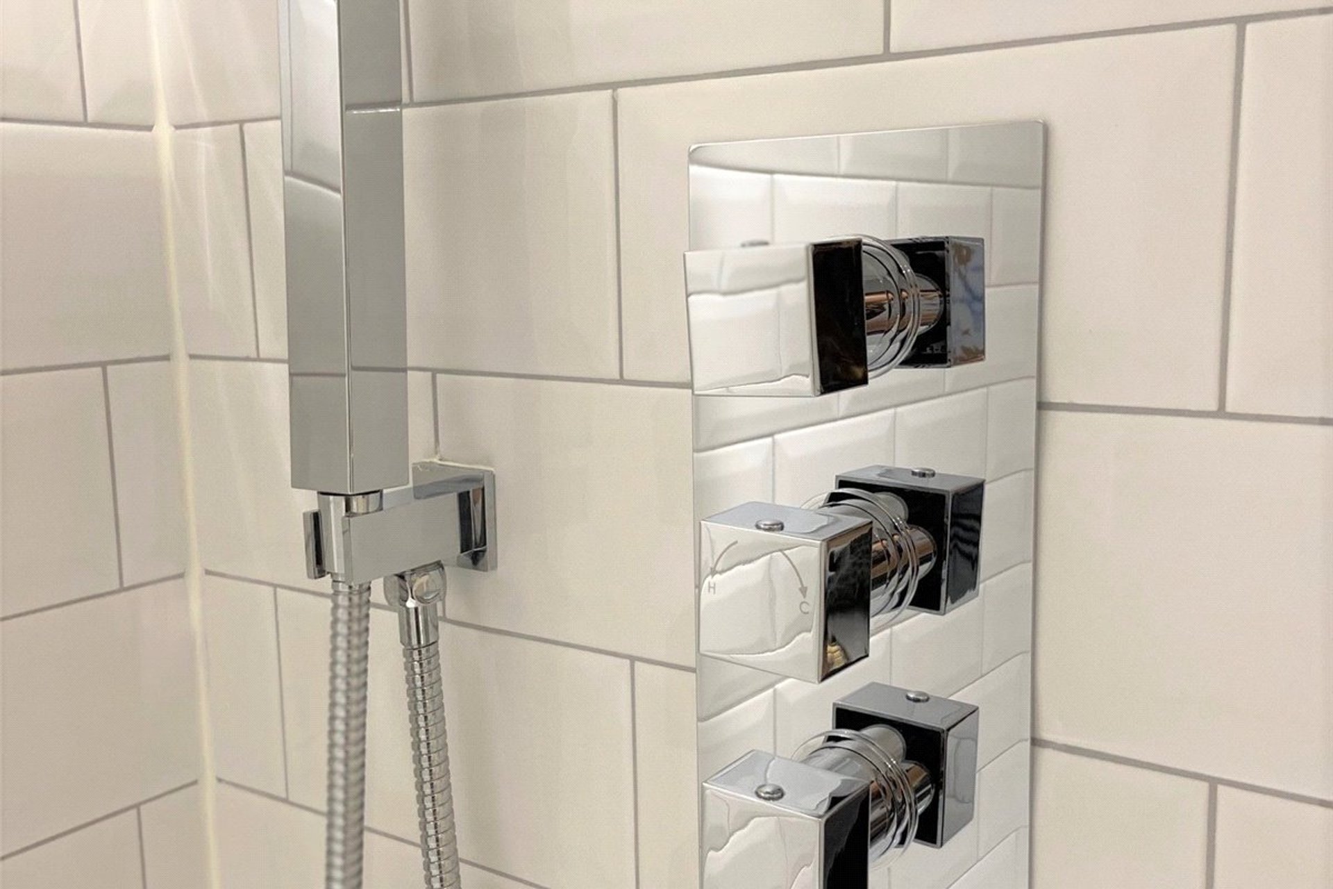 80/4 Gylemuir Road, Edinburgh, EH12 7DW - Picture #22