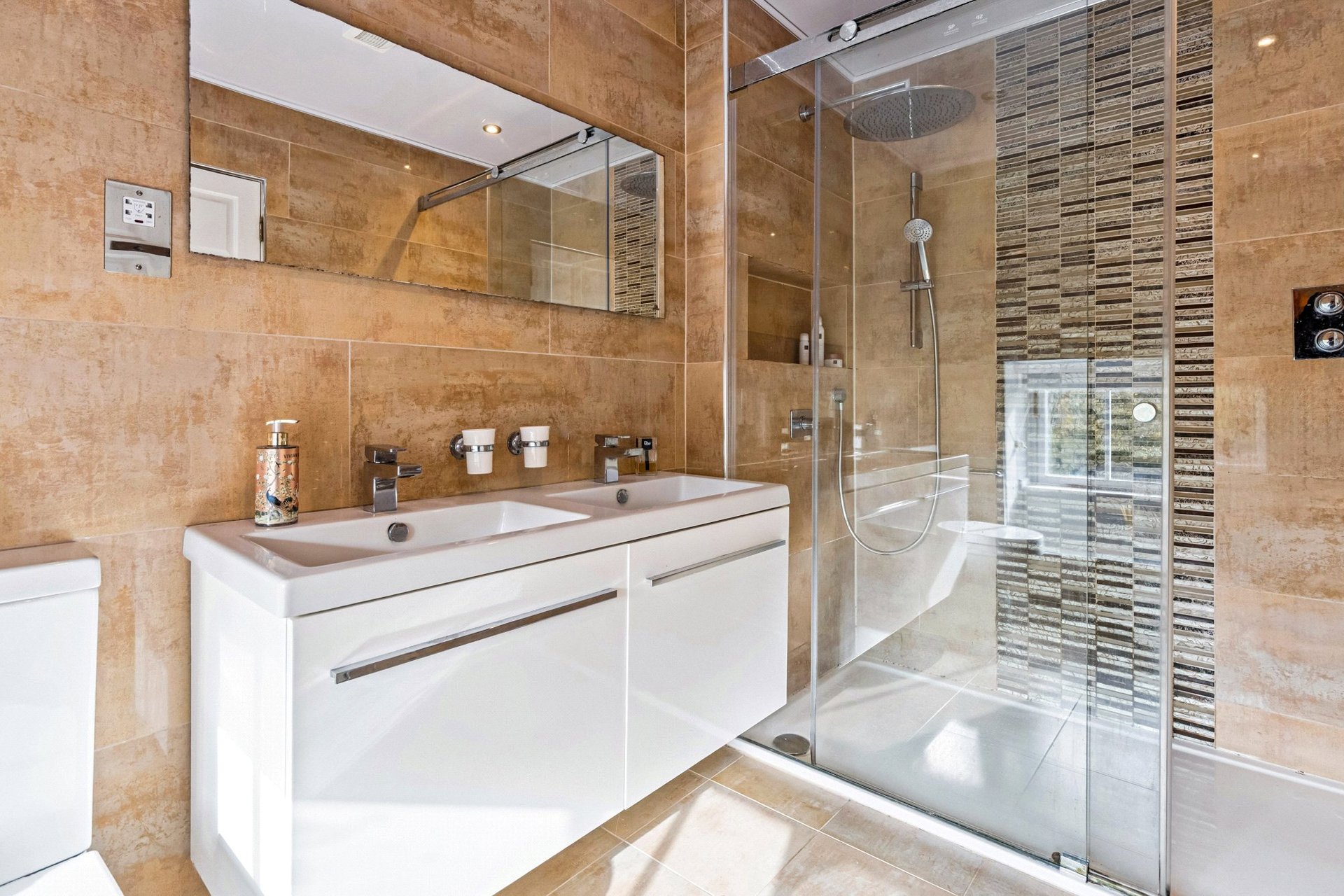 3 Duddingston House Courtyard, 119 Milton Road West, Edinburgh, EH15 1JG - Picture #37