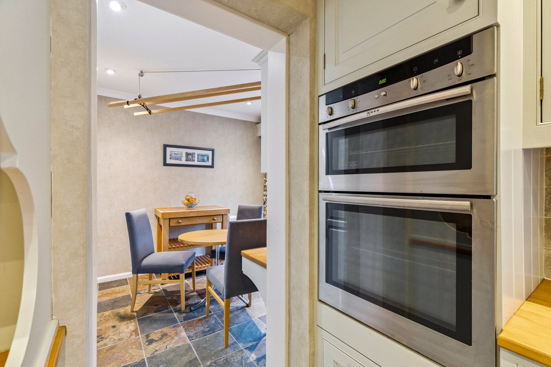 24 Ralston Road, Bearsden, G61 3BA - Picture #16