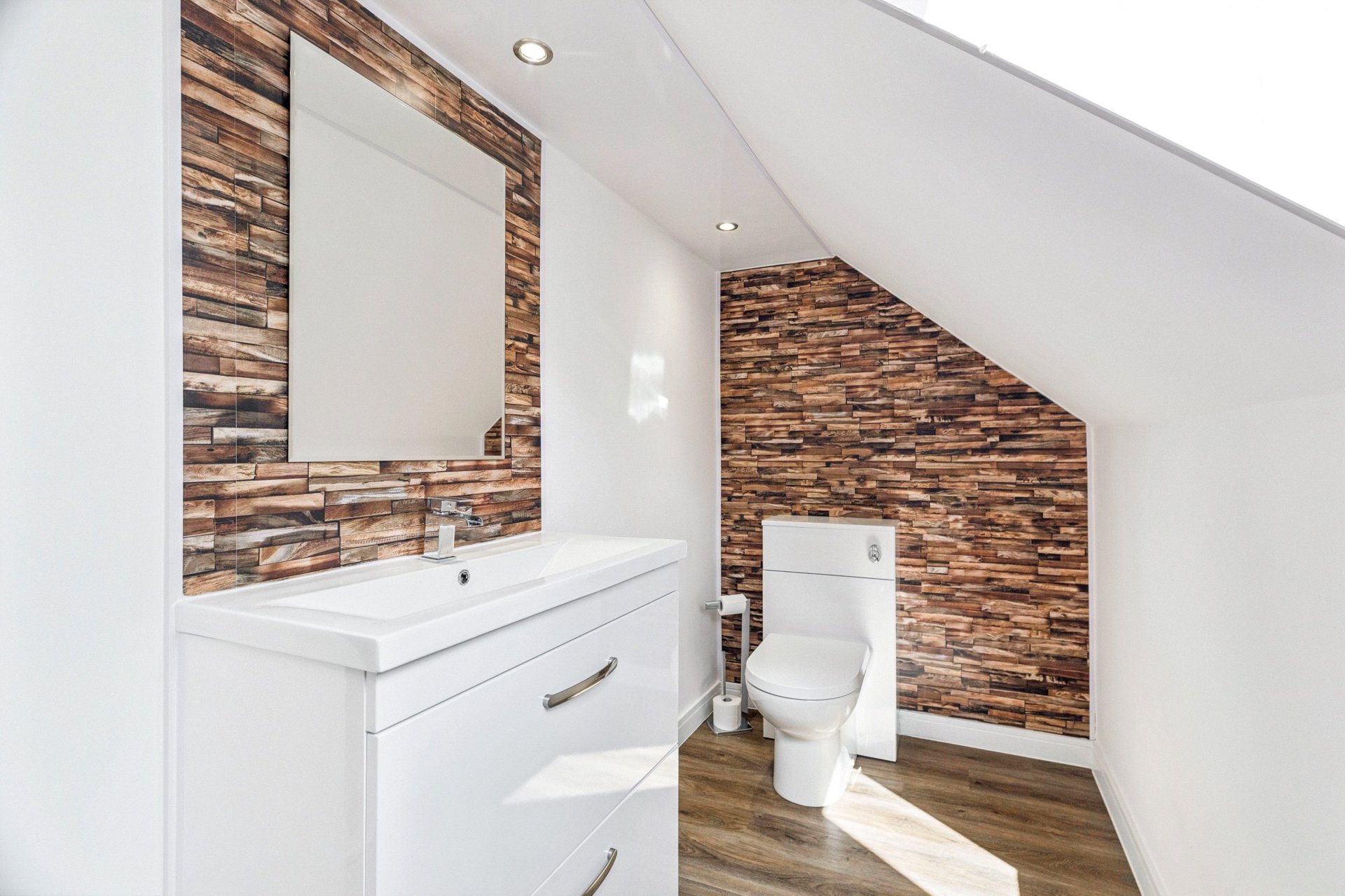 18 Riverside Road, Eaglesham, Glasgow, G76 0DF - Picture #35