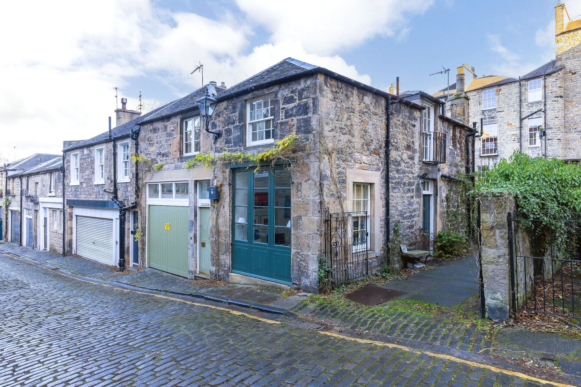 26 Gloucester Lane, Edinburgh, Midlothian, EH3 6ED - Picture #1