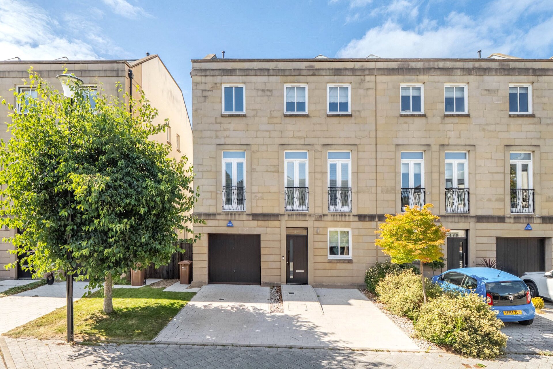 47 Larkfield Gardens, Edinburgh, EH5 3QB - Picture #1