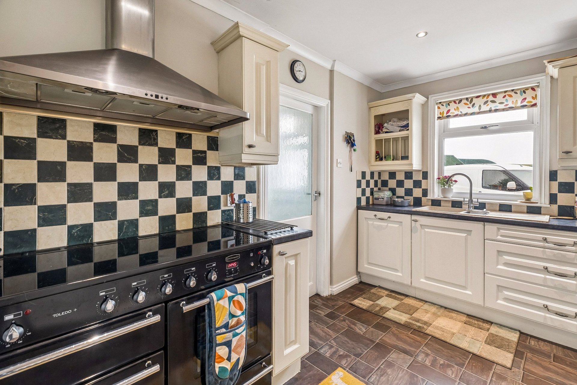 Howgate Farm, Thankerton, Biggar, South Lanarkshire, ML12 6NQ - Picture #13