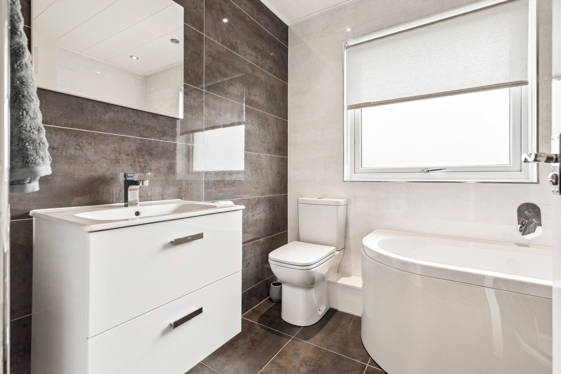 28 Lomond Crescent, Bridge of Weir, Renfrewshire, PA11 3HJ - Picture #20