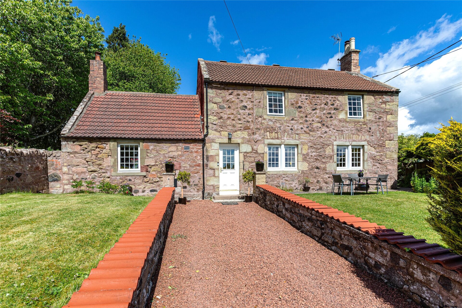 Yew Tree Cottage, Hutton, Berwickshire, TD15 1TS - Picture #1
