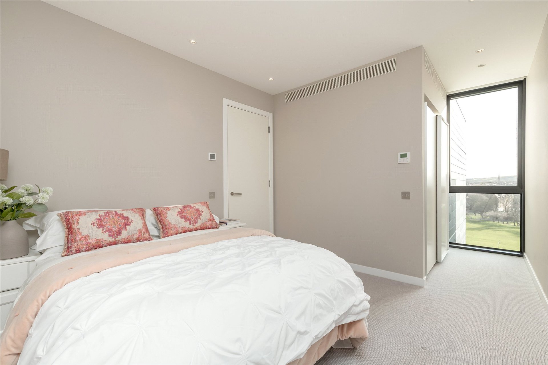 Flat 31, 12 Simpson Loan, Edinburgh, Midlothian, EH3 9GP - Picture #26