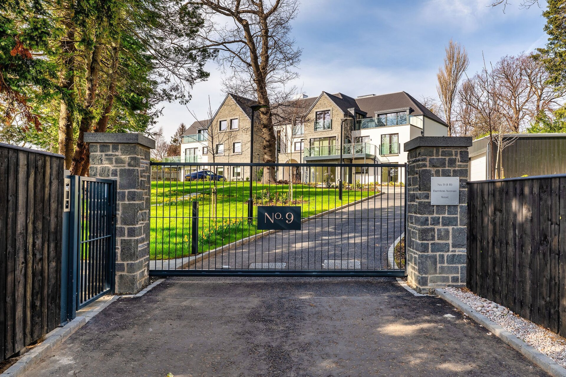 Apartment 2,, No.9 Barnton Avenue West, Edinburgh, EH4 6DF - Picture #1