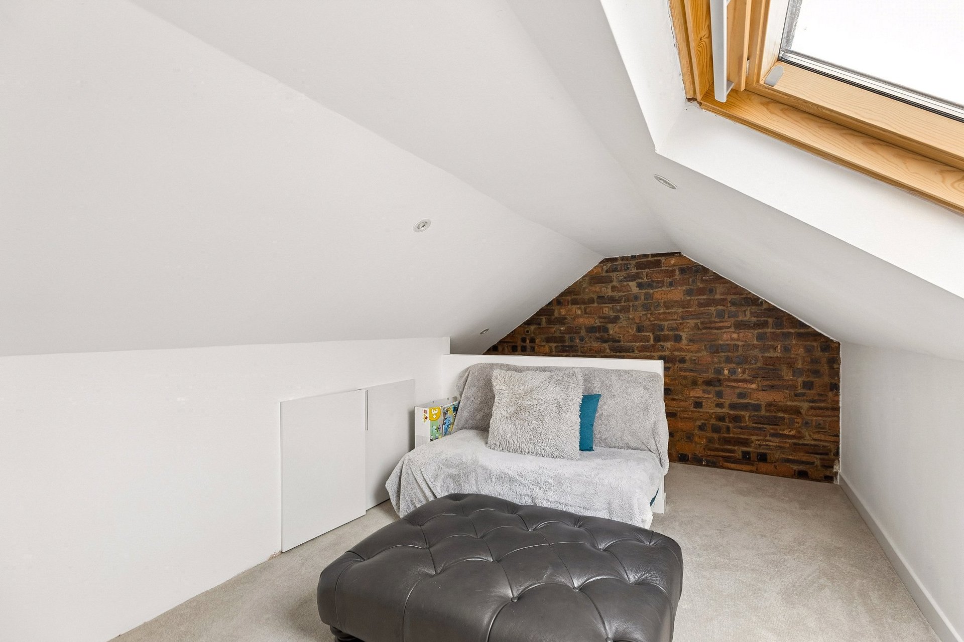 104 Ledi Drive, Bearsden, G61 4JP - Picture #21