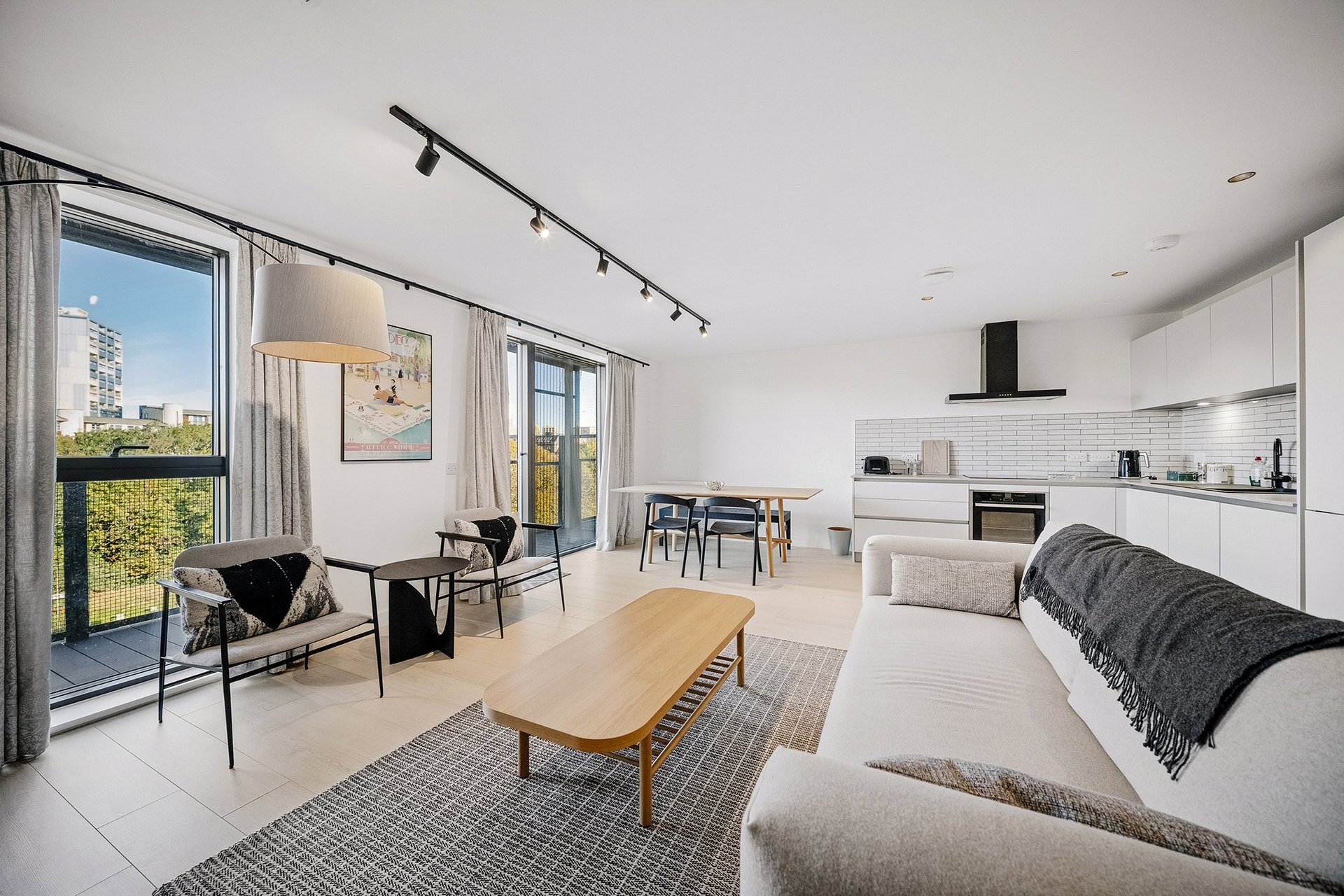 Flat 8, 200 Great Junction Street, Leith, Edinburgh, EH6 5LW - Picture #2