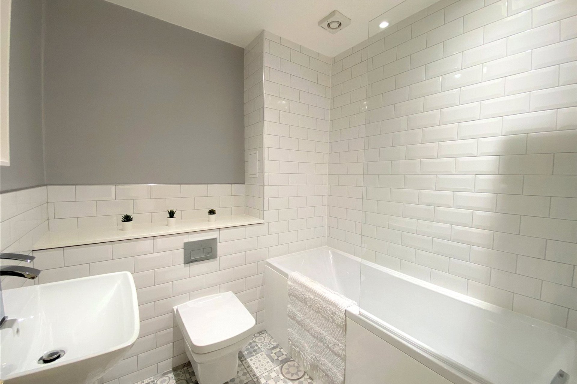 80/4 Gylemuir Road, Edinburgh, EH12 7DW - Picture #18