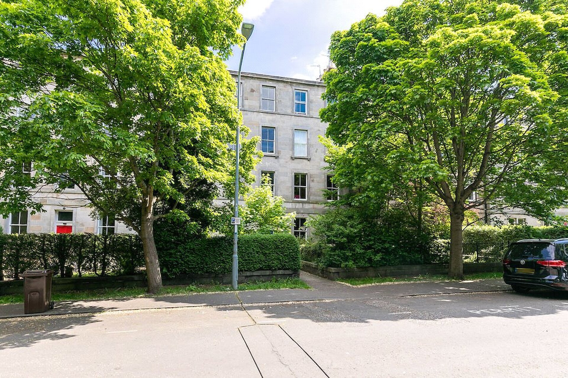 3f1, 2 Gladstone Terrace, Edinburgh, EH9 1LX - Picture #1