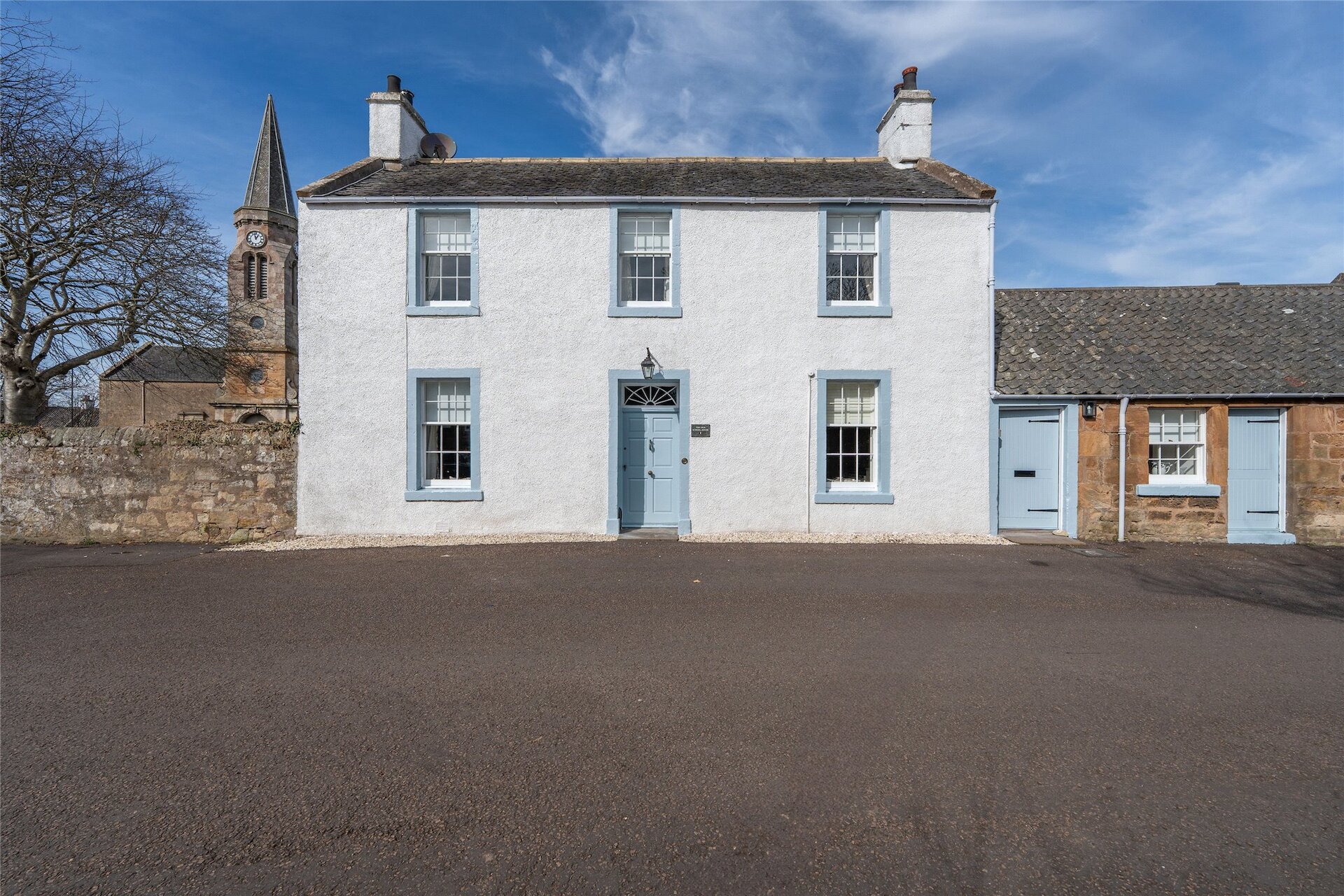 The Old Schoolhouse, 1 The Square, Kingsbarns, St. Andrews, Fife, KY16 8SS - Picture #1