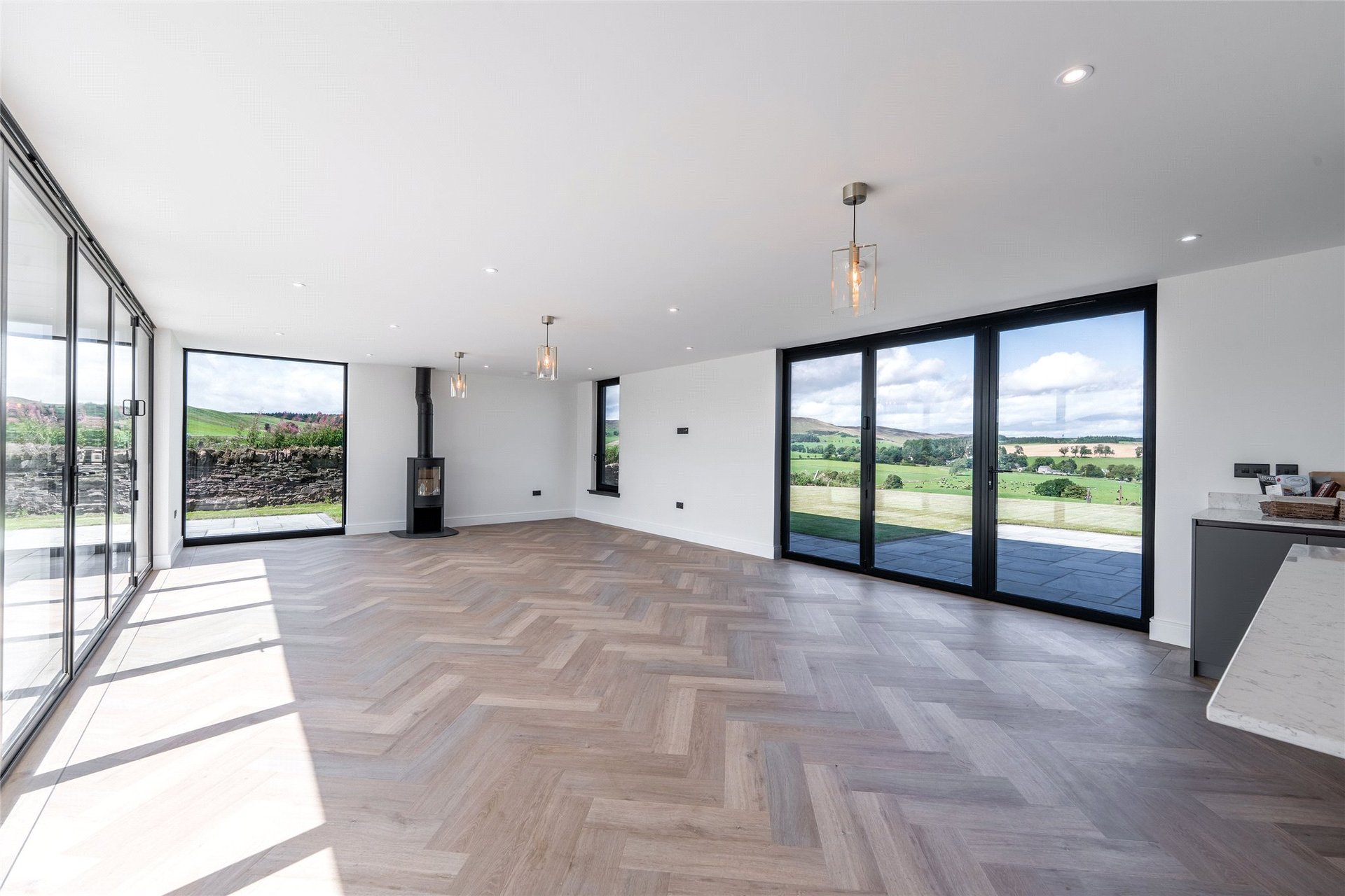 West Mains, Ledyatt Farm, Coupar Angus Road, By Lundie, DD2 5PD - Picture #5