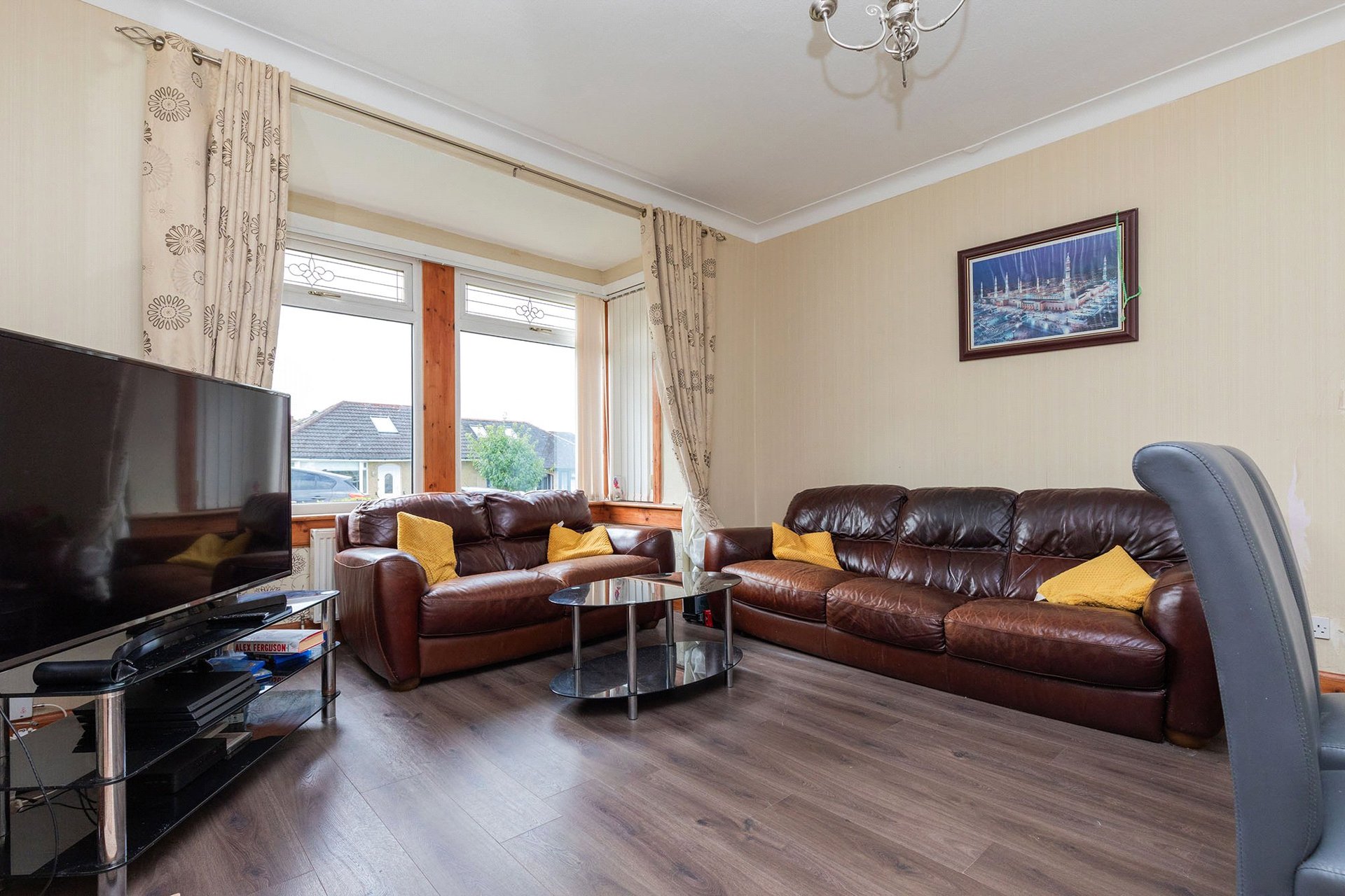 3 Moraine Drive, Clarkston, Glasgow, East Renfrewshire, G76 7QJ - Picture #5