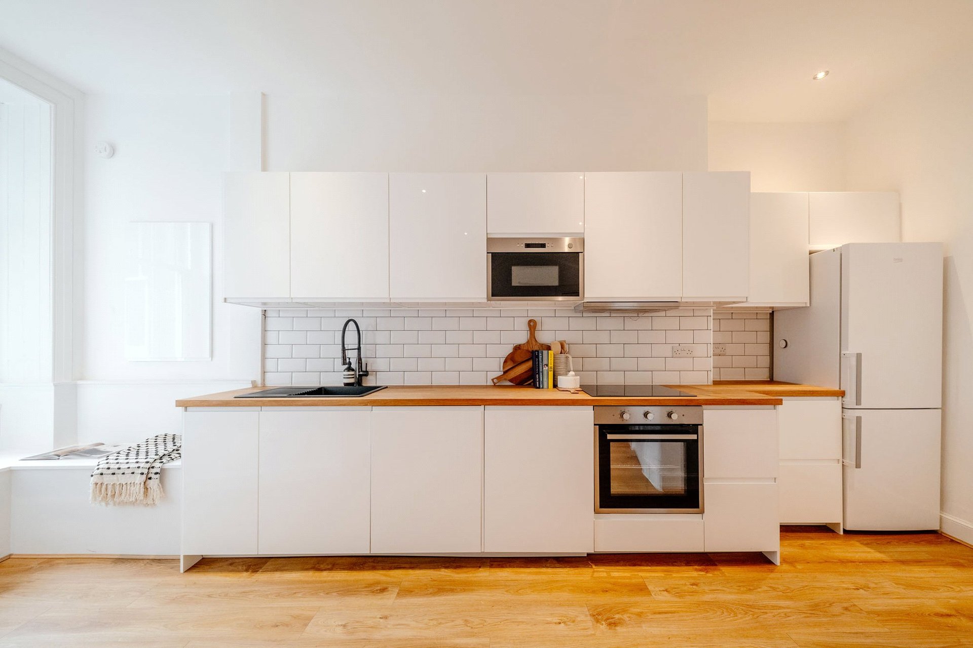 28/5 Roseneath Place, Marchmont, Edinburgh, EH9 1JD - Picture #3