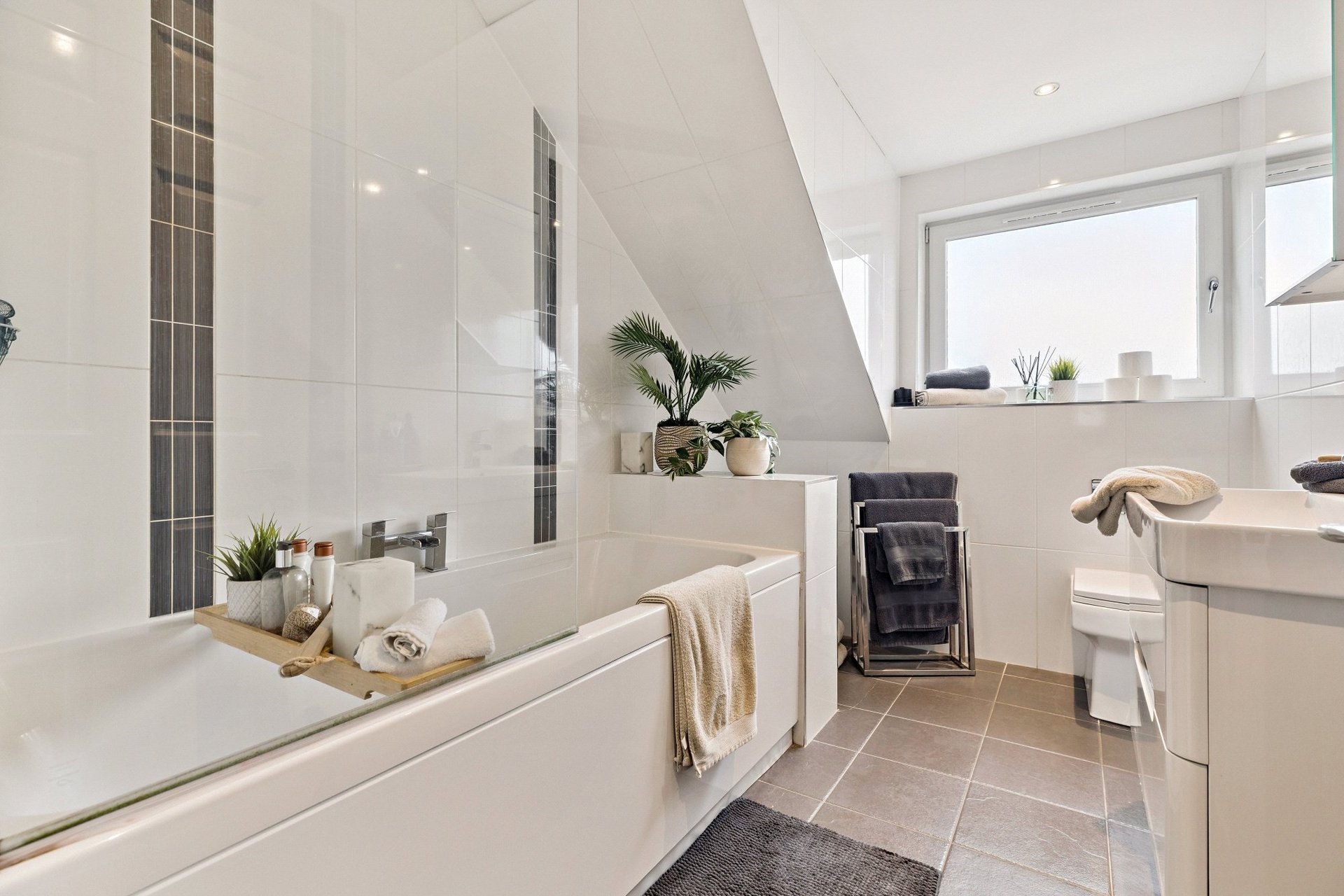 52 Hazelwood Avenue, Newton Mearns, Glasgow, East Renfrewshire, G77 5QS - Picture #33