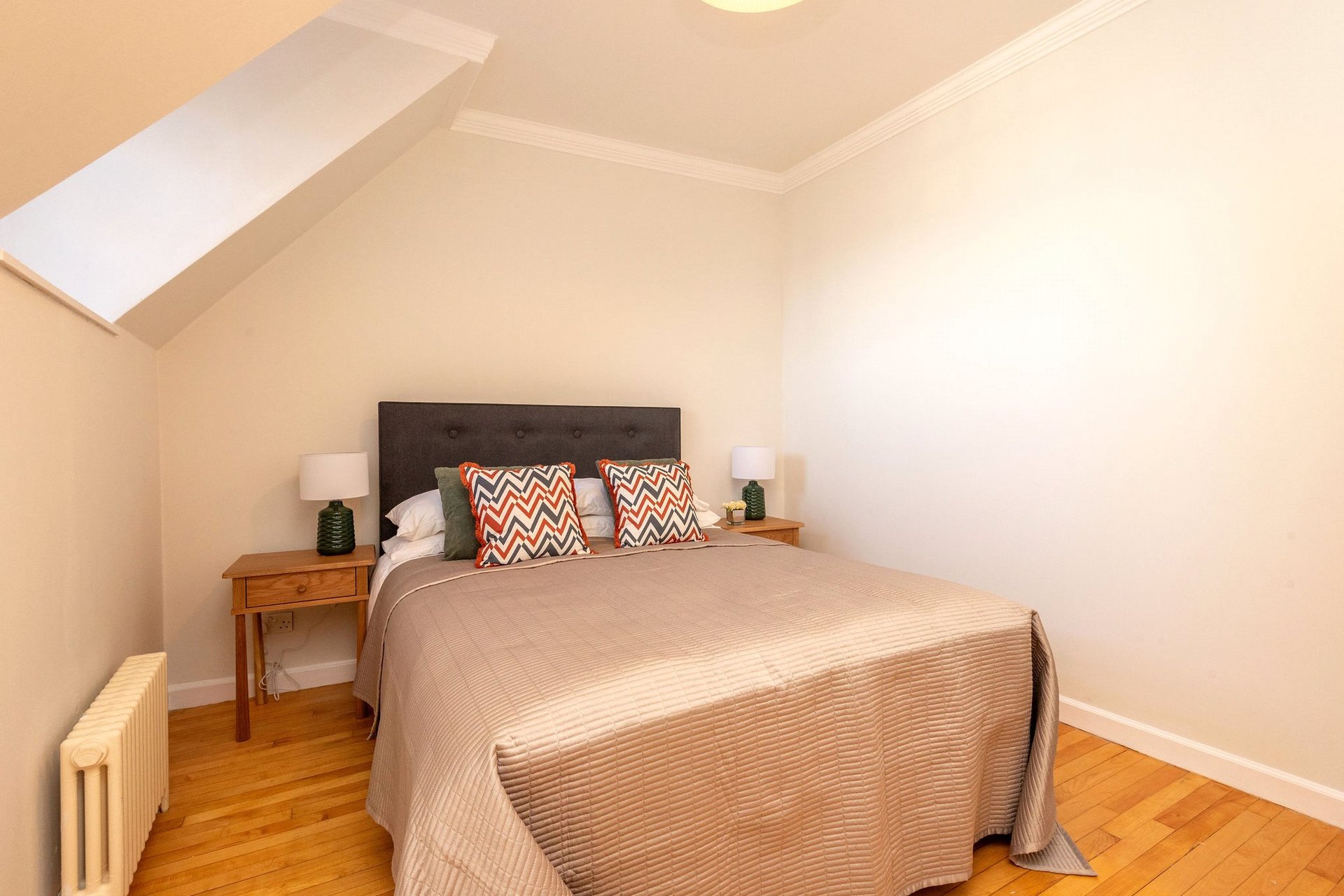 Flat 10, 4 Advocates Close, Edinburgh, Midlothian, EH1 1PS - Picture #7