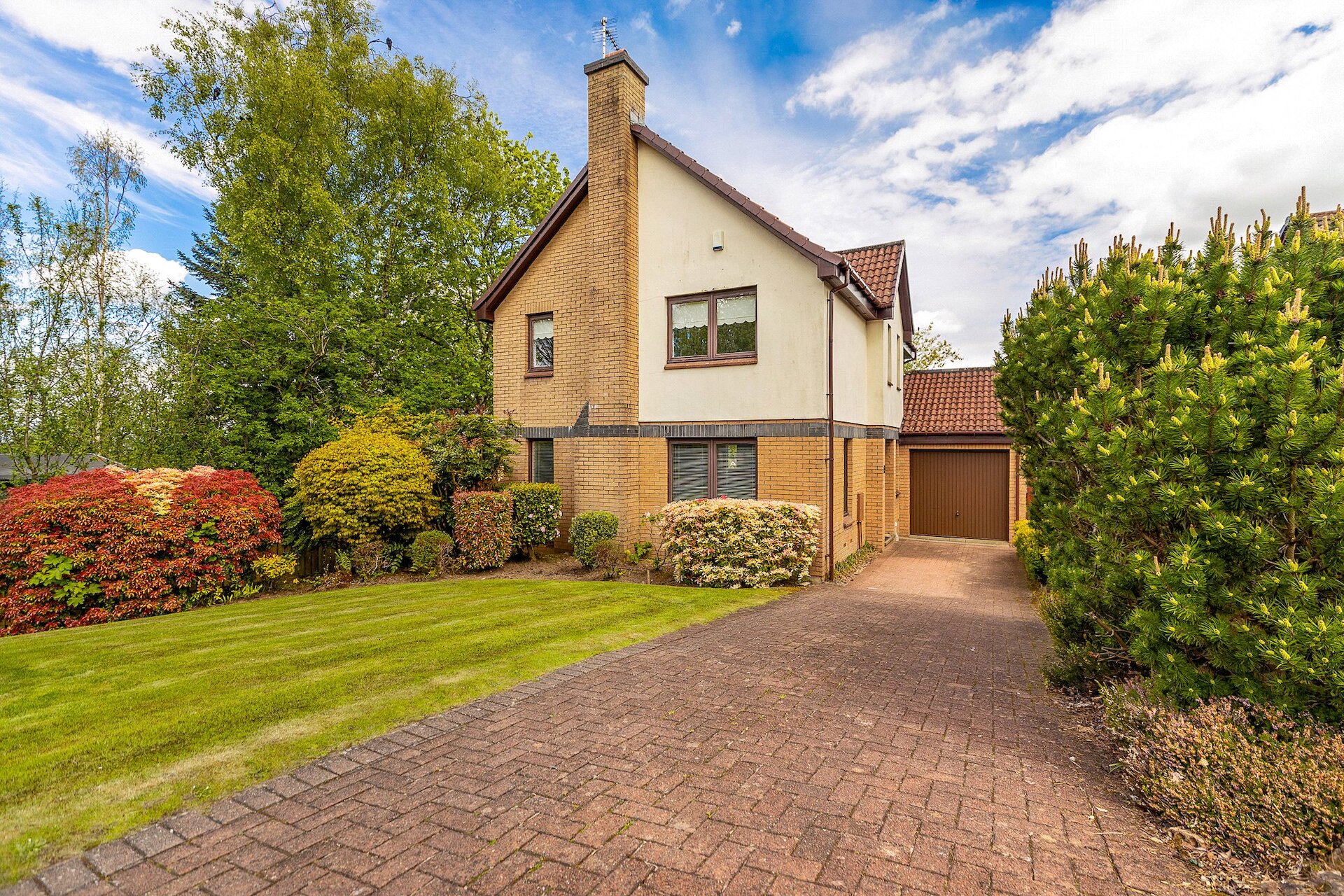 36 Waterside Avenue, Newton Mearns, Glasgow, East Renfrewshire, G77 6TJ - Picture #1