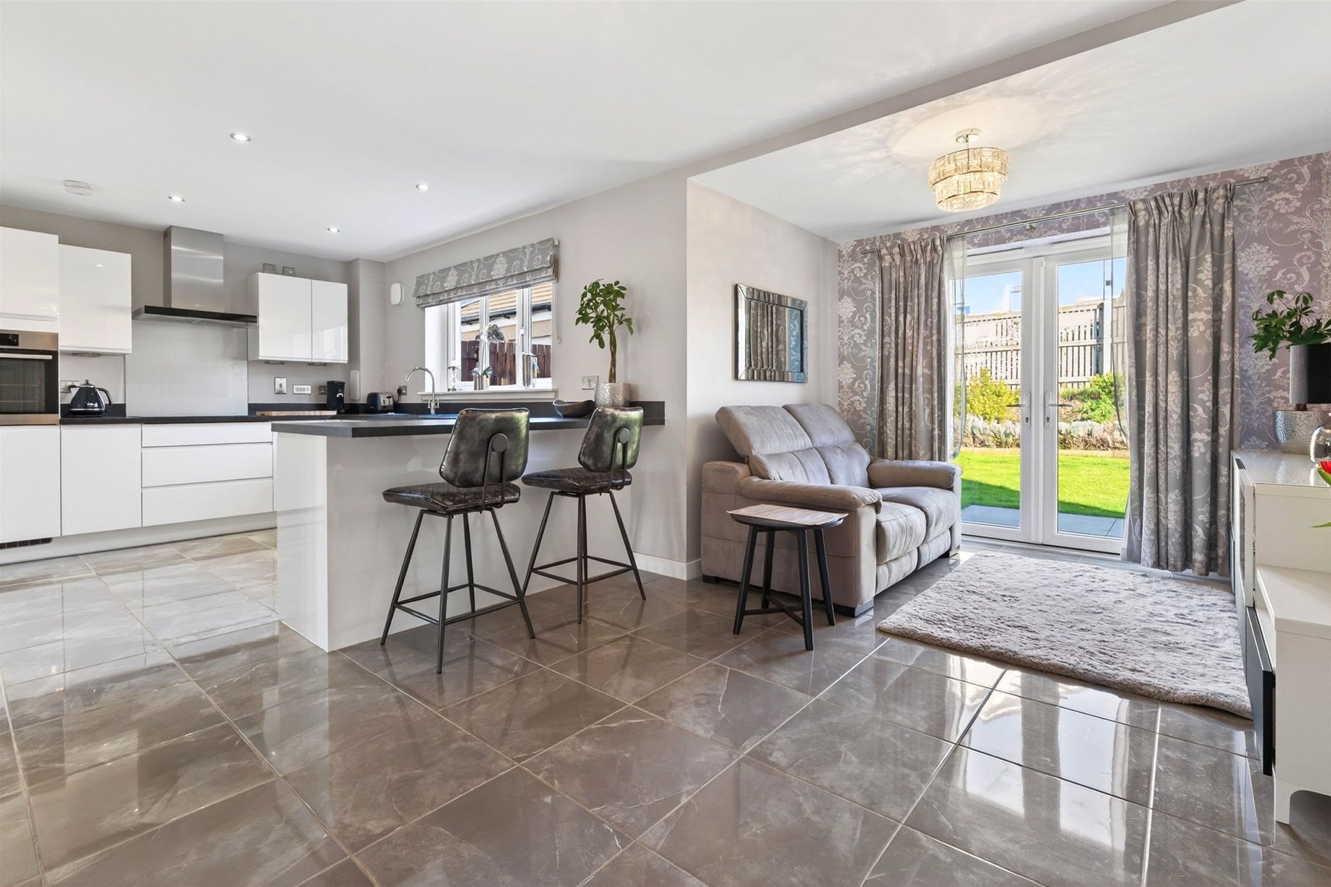 49 Goldeneye Drive, Edinburgh, Midlothian, EH17 8XJ - Picture #2