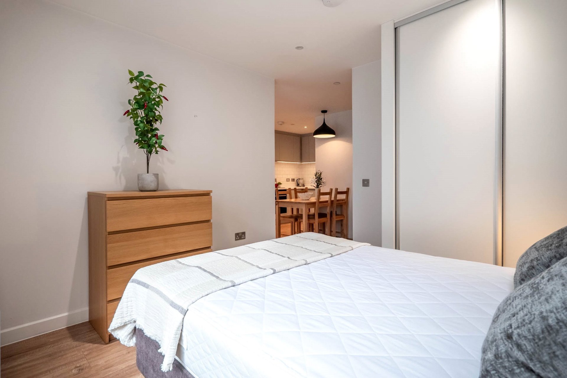 Flat 2, 29 King's Stables Road, Edinburgh, Midlothian, EH1 2AP - Picture #7