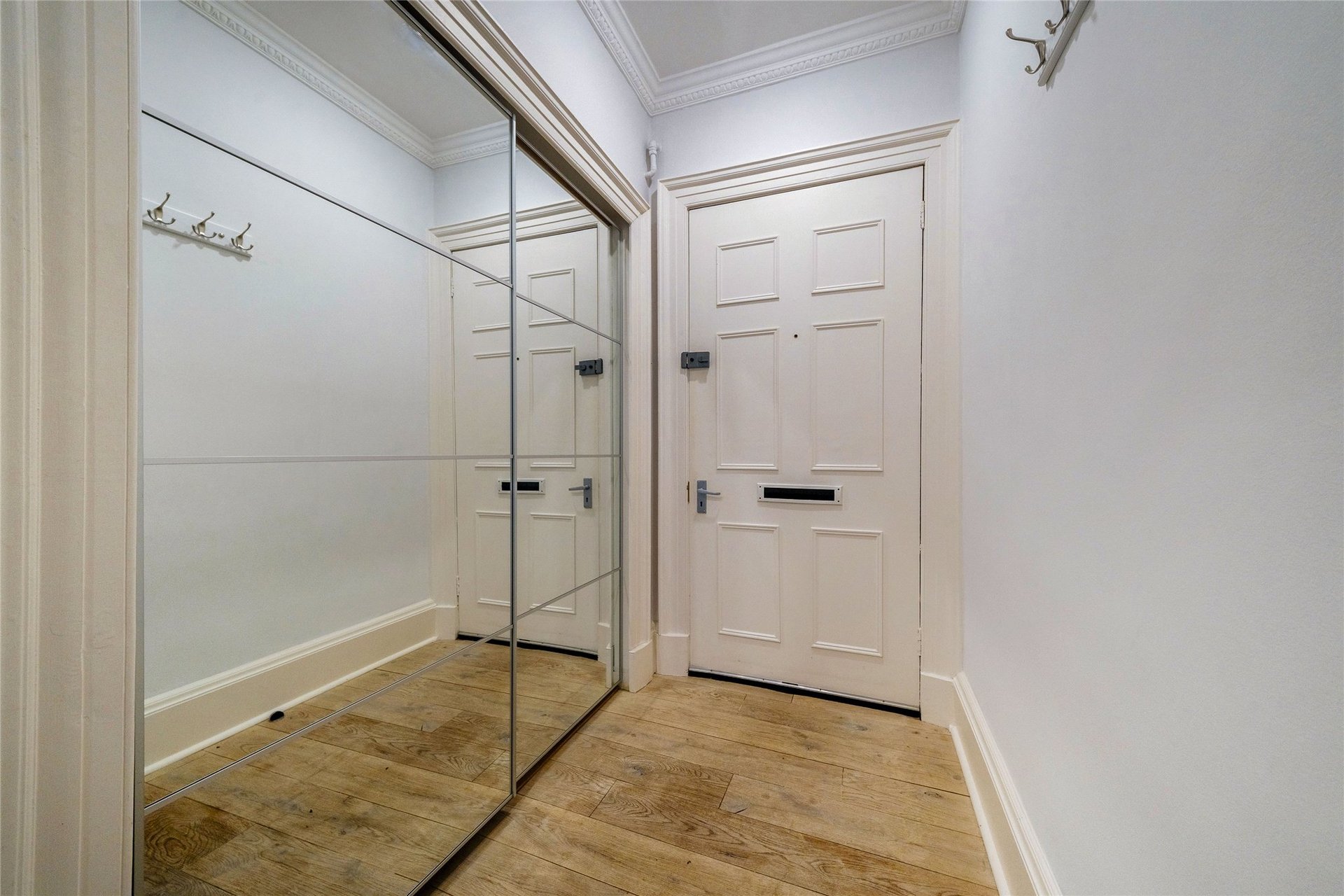 8/5 Abercromby Place, Edinburgh, EH3 6LB - Picture #2